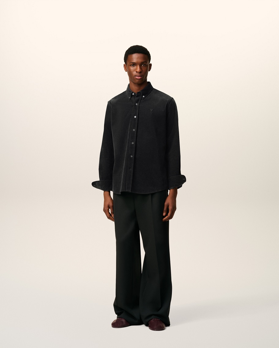 AMI PARIS de Coeur Classic Fit Corduroy Shirt in Anthracite