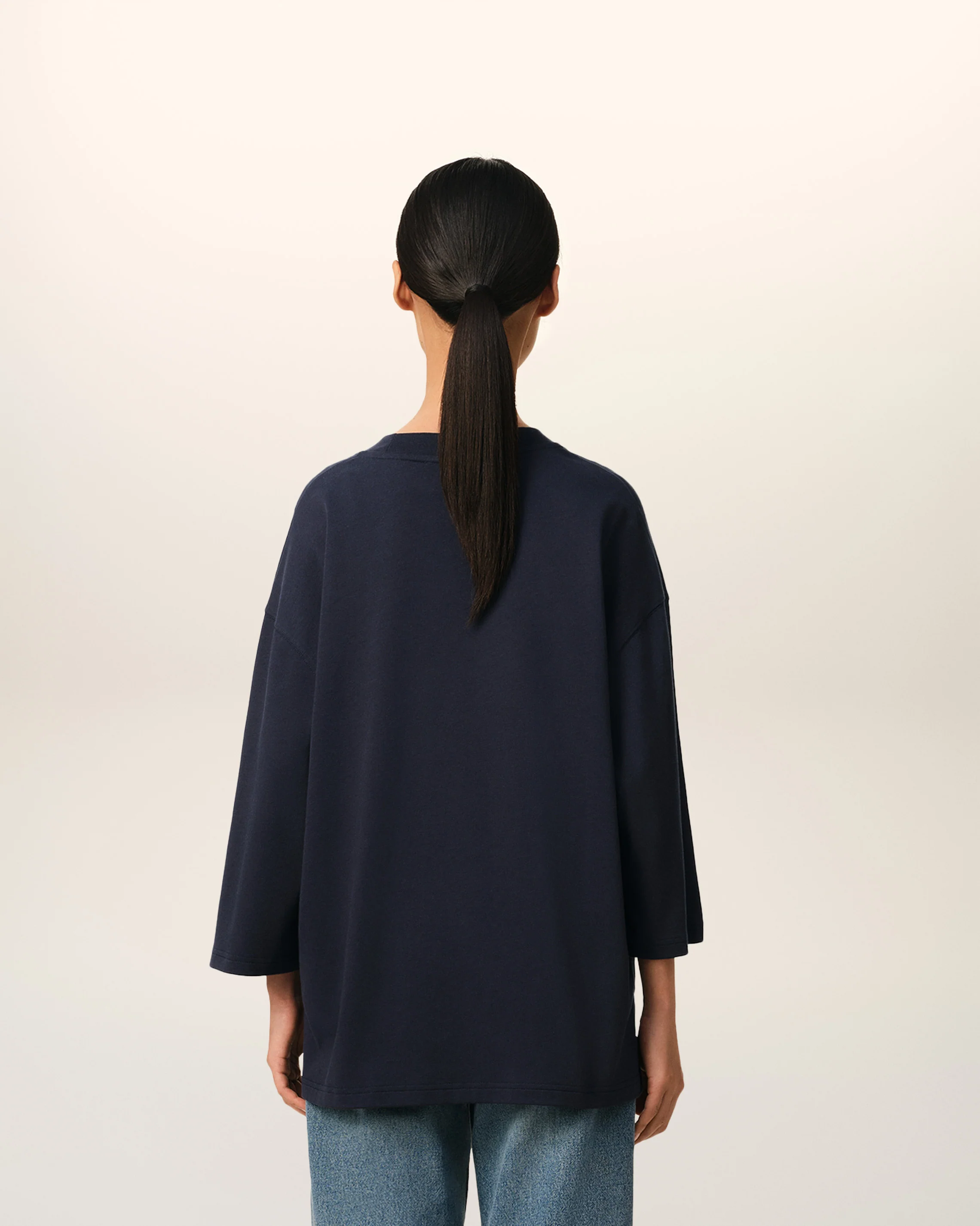 AMI PARIS de Coeur Boxy Fit Knitted Logo T-Shirt in Navy Blue