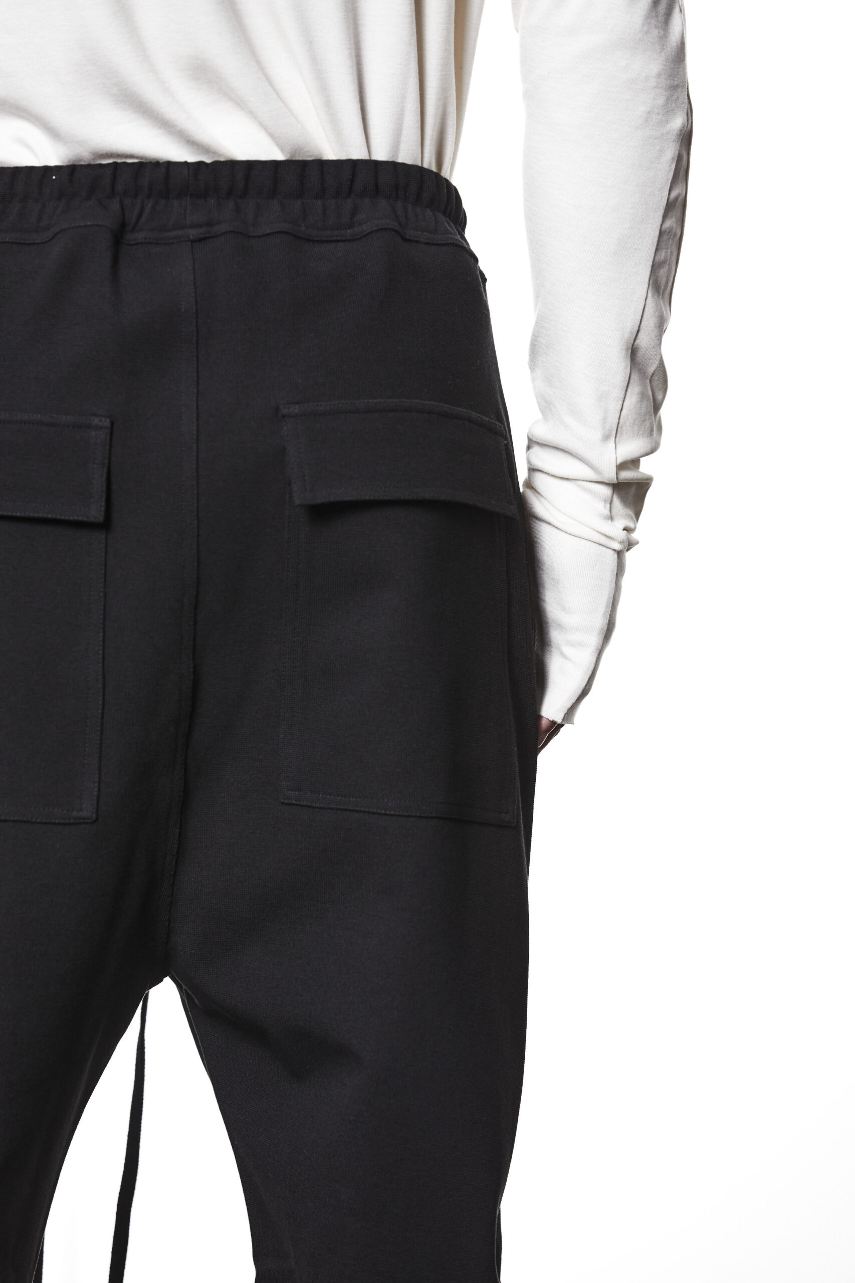 THOM KROM Woven Long Crotch Pant in Black
