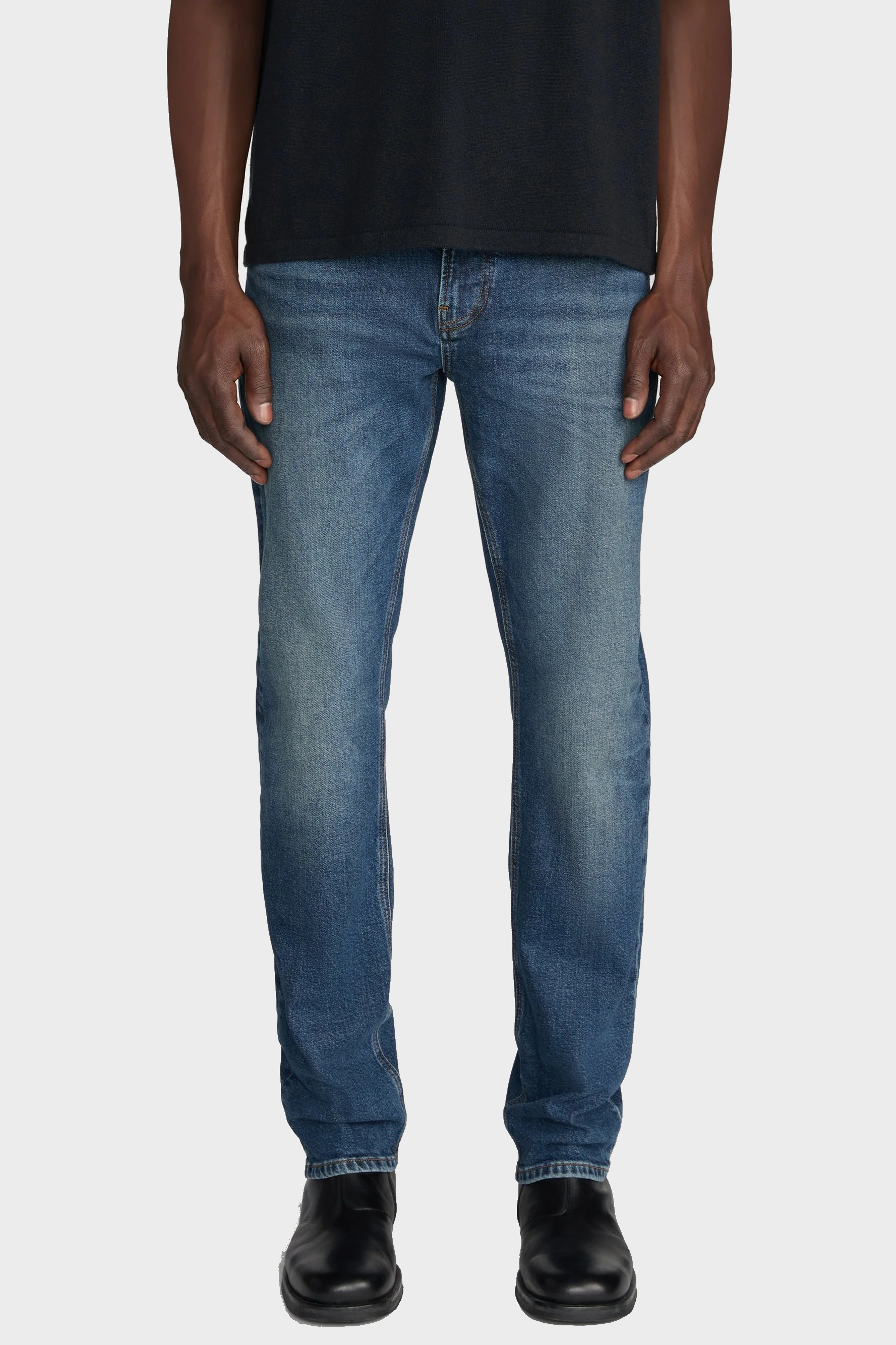 FRAME The Modern Straight Jeans in Expressive