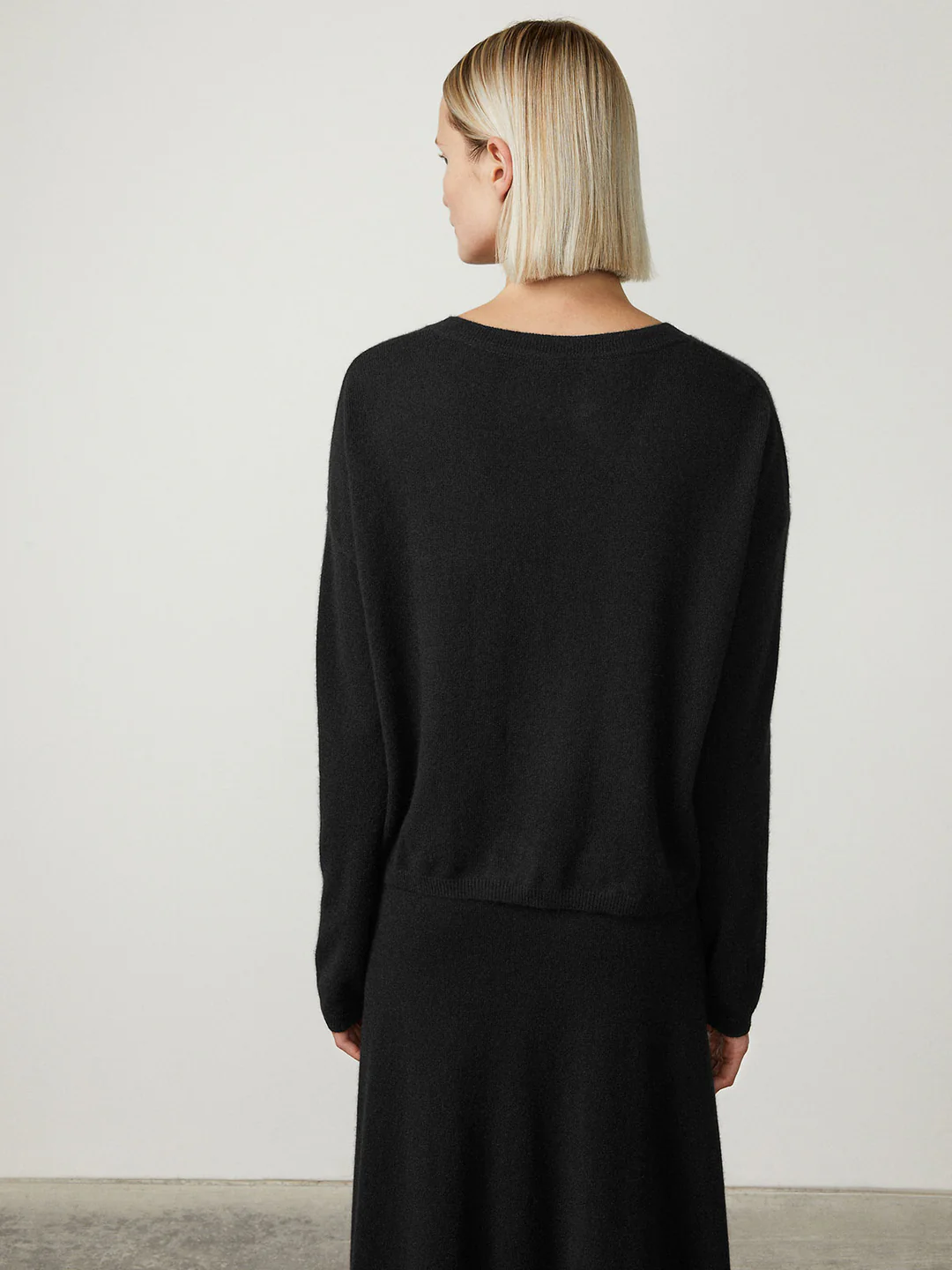 LISA YANG Abby Cashmere Cardigan in Black