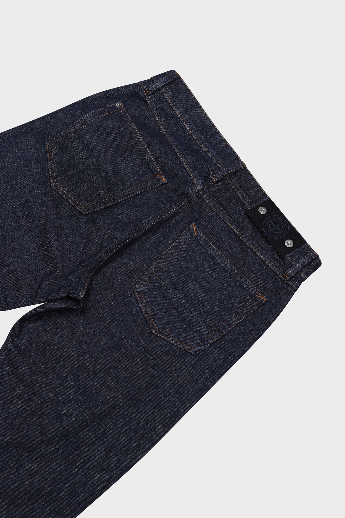 STONE ISLAND Straight Fit Jeans in Rinse Indigo
