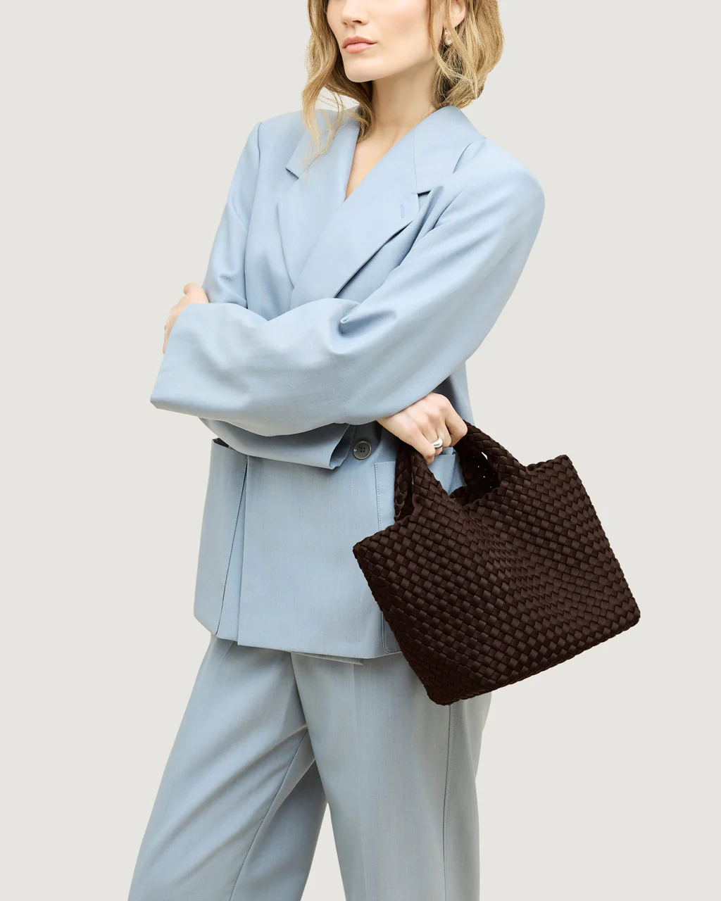 NAGHEDI Handwoven Small Tote St. Barth in Chocolate