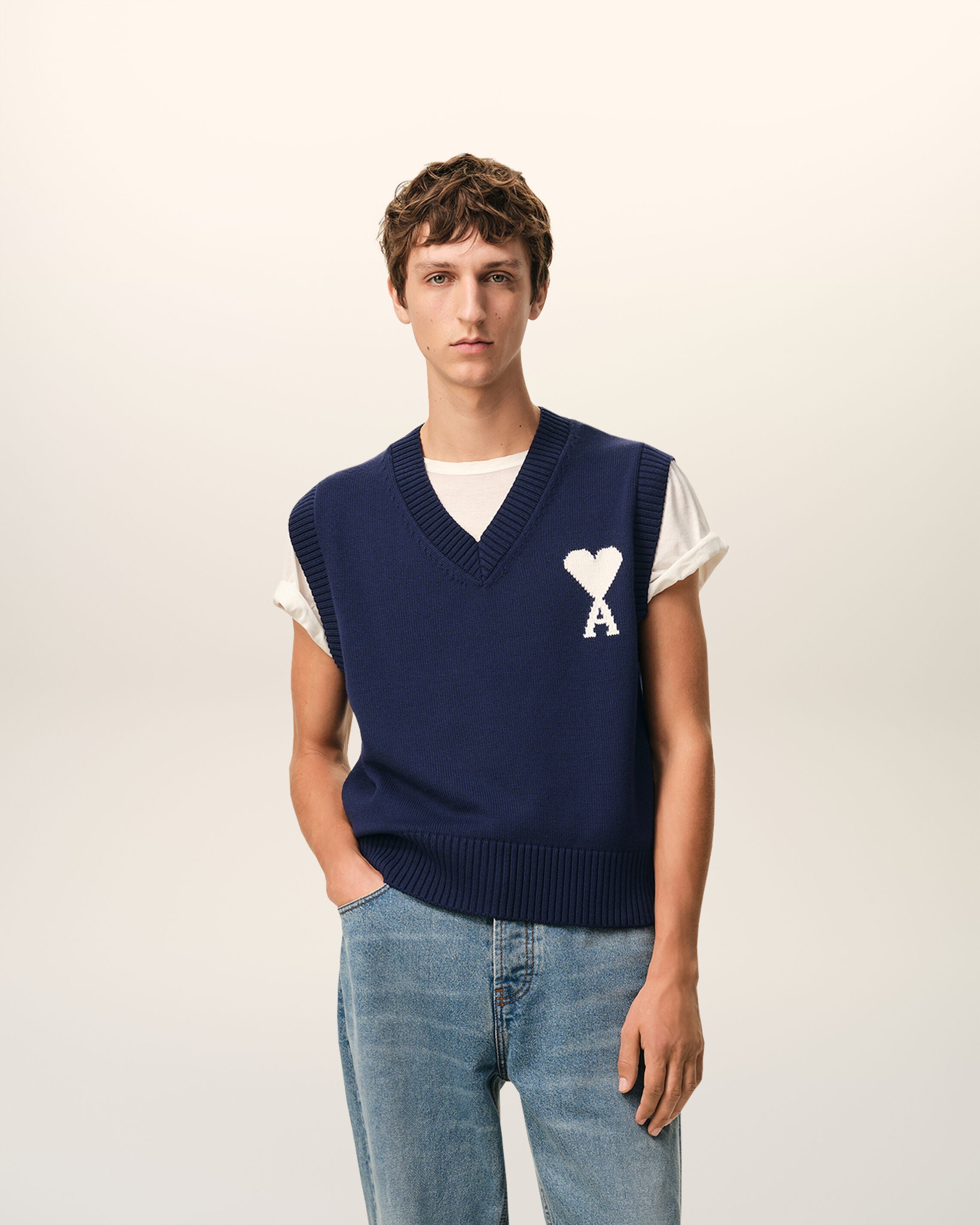 AMI PARIS de Coeur Wool/Cotton Knit Vest in Navy