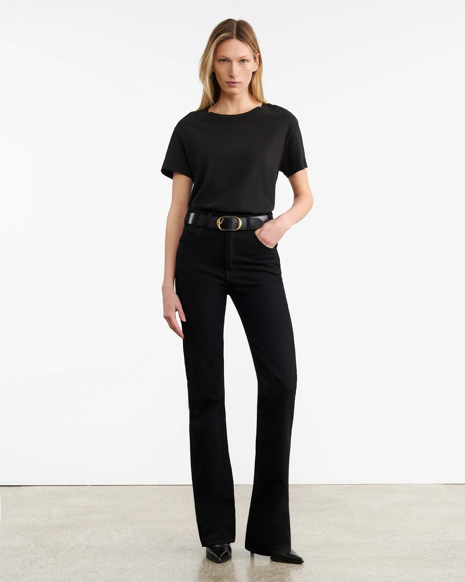 NILI LOTAN Loose Fit T-Shirt in Washed Black