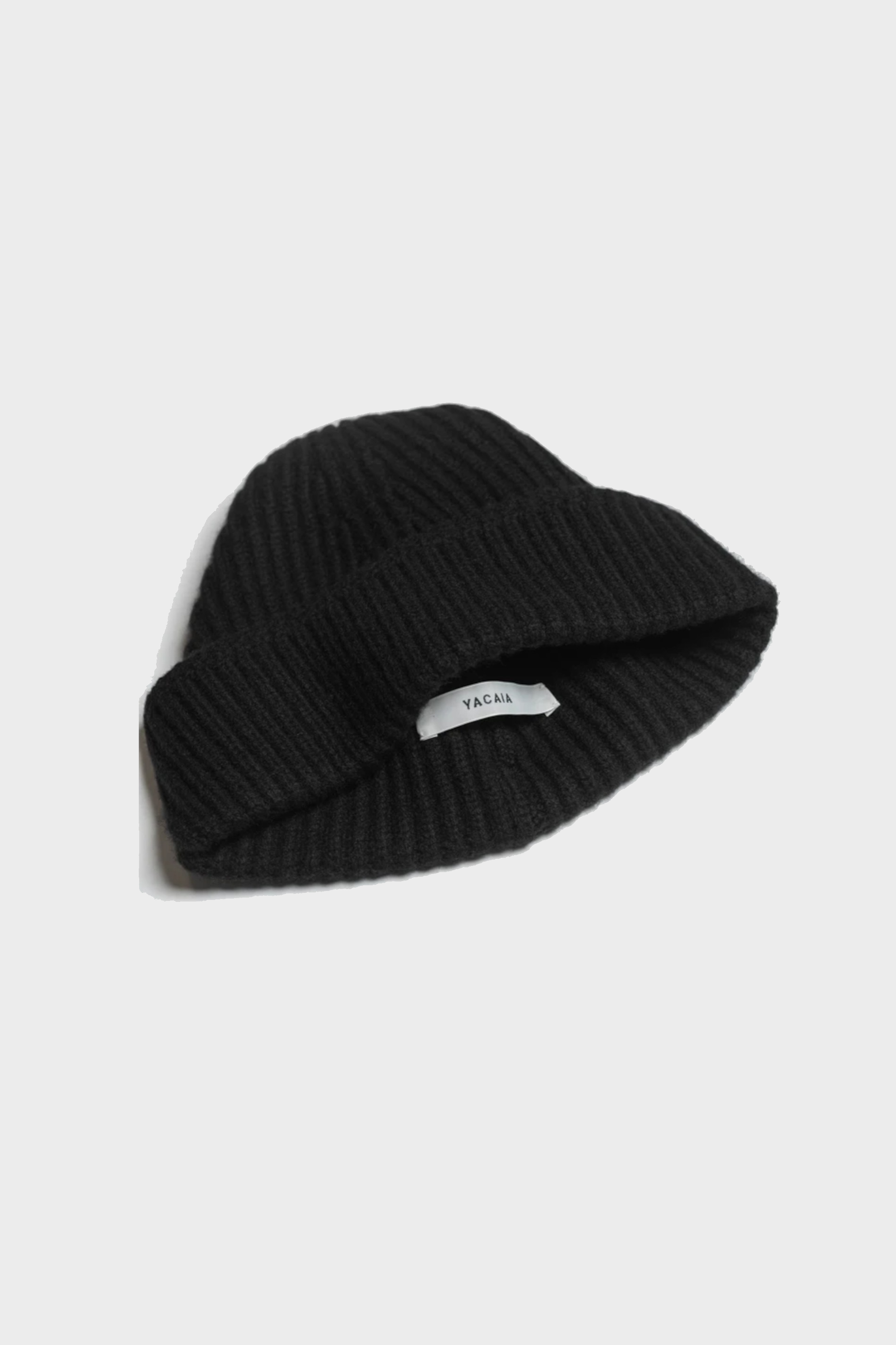 YACAIA Merino/Cashmere Beanie in Black