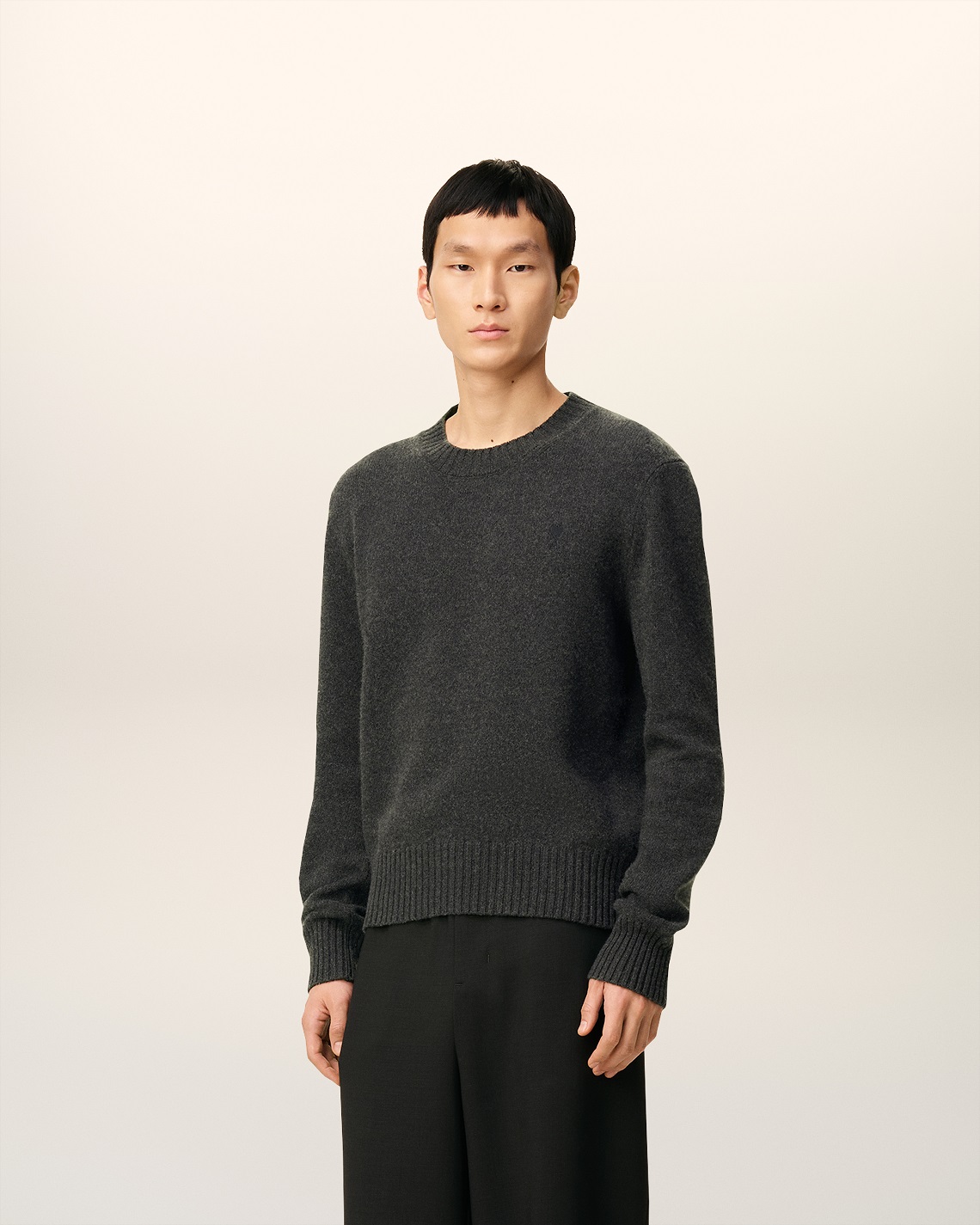 AMI PARIS de Coeur Cashmere Knit Pullover in Anthracite L