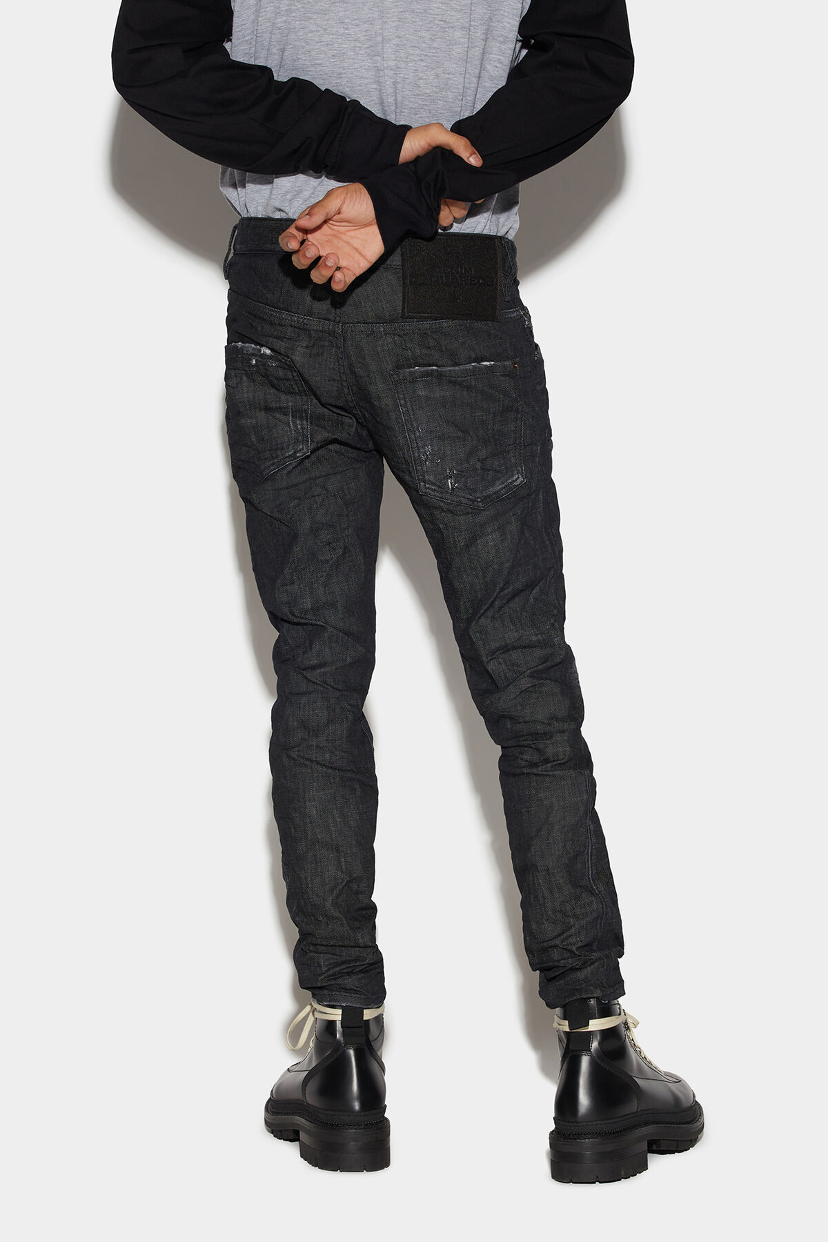 DSQUARED2 Jeans Skater in Black 46