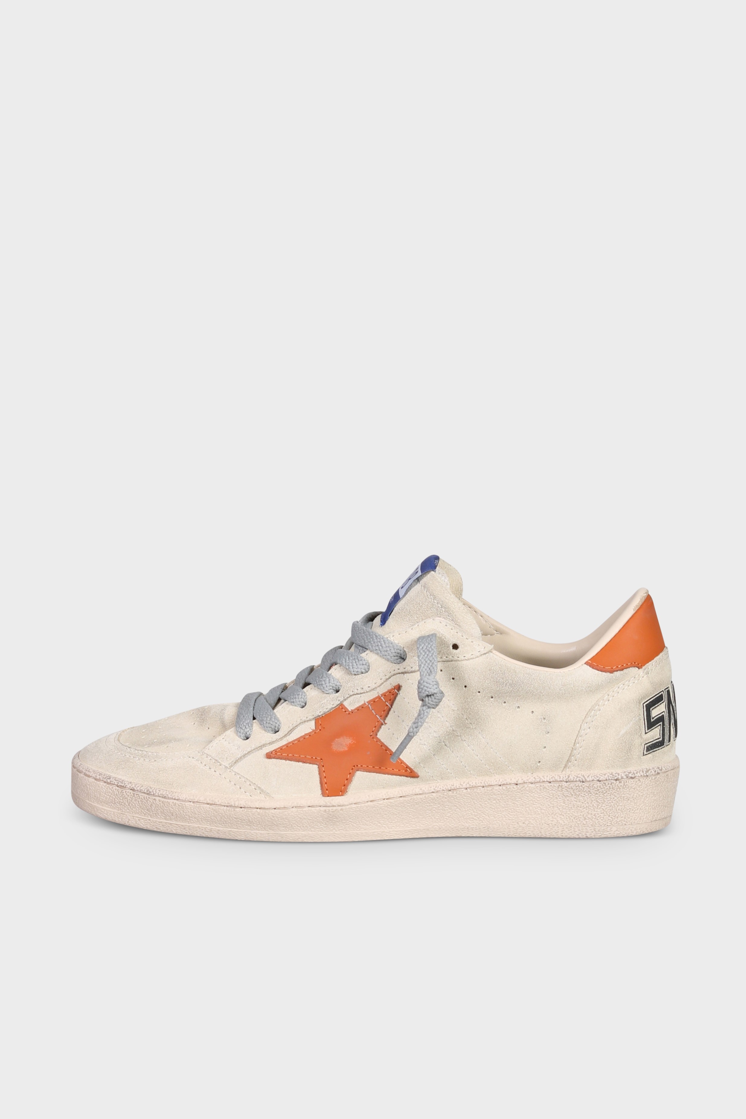 GOLDEN GOOSE Sneaker Ballstar in Wood Ash/Gold Flame GOLDEN GOOSE Sneaker Ballstar in Wood Ash/Gold Flame
