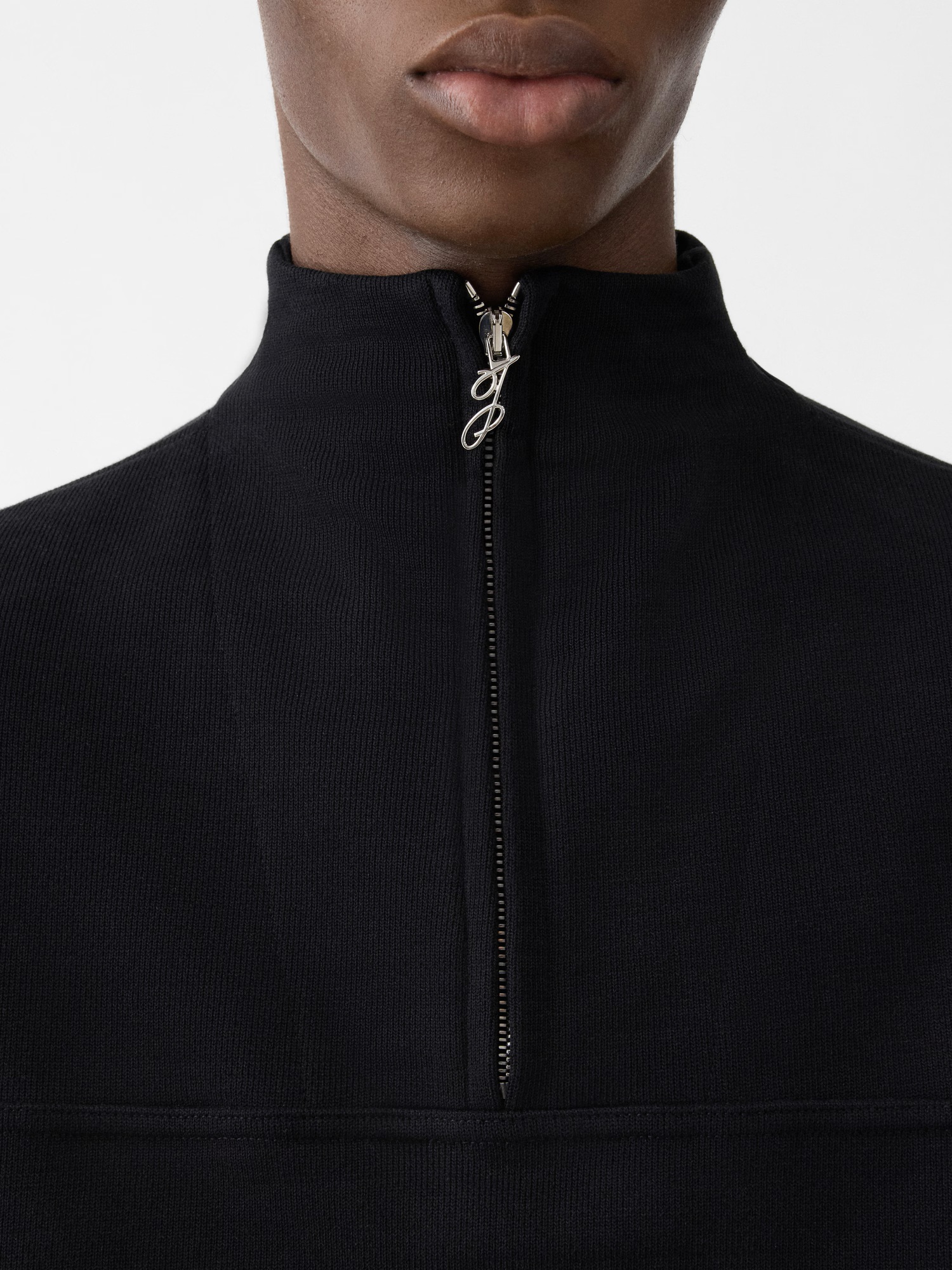 JACQUEMUS Rond Carré Half Zip Sweatshirt in Black