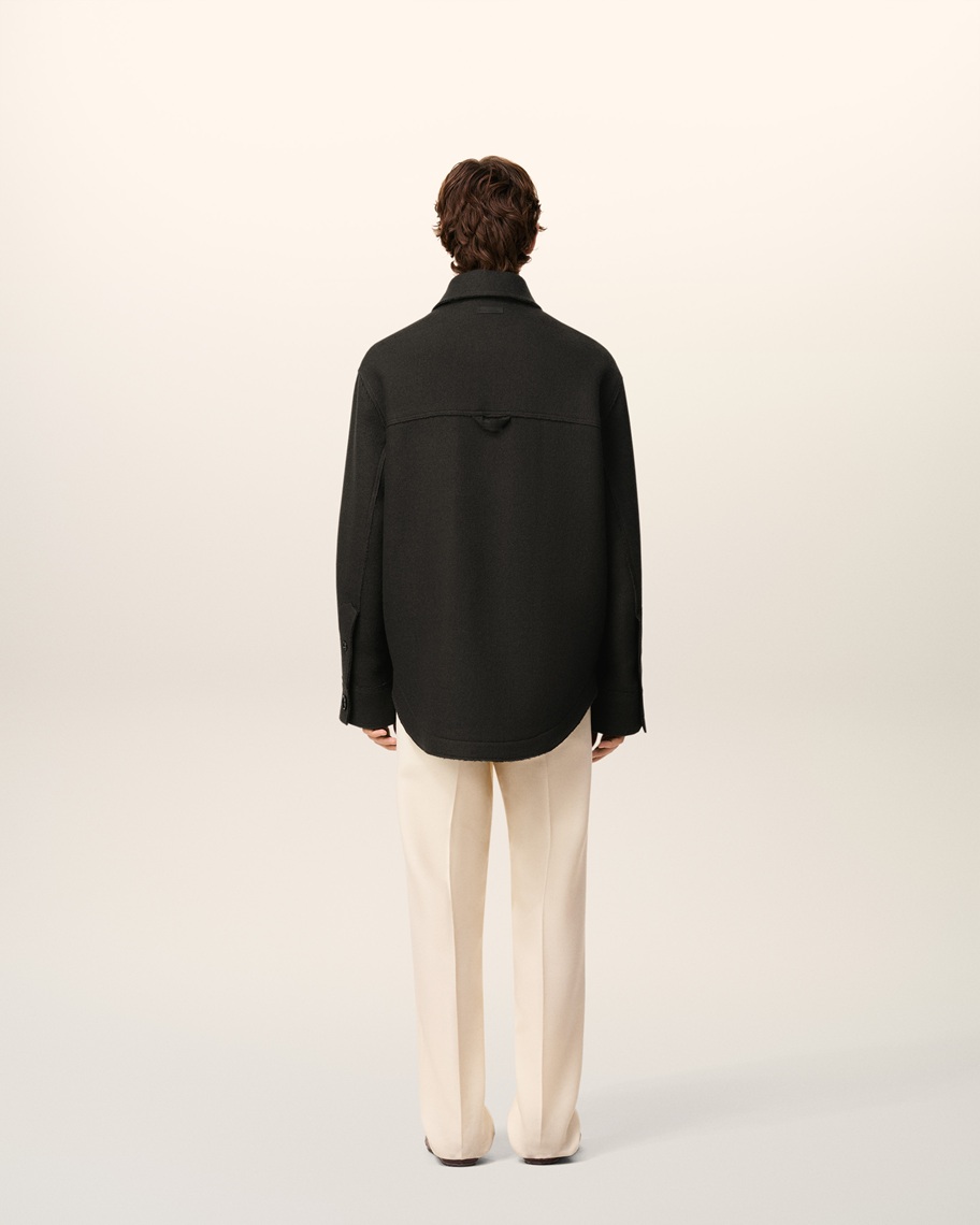 AMI PARIS Wool Shirt Jacket in Anthracite AMI PARIS Wool Shirt Jacket in Anthracite