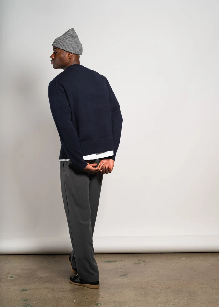 YACAIA Oversize Merino/Cashmere Sweater in Navy