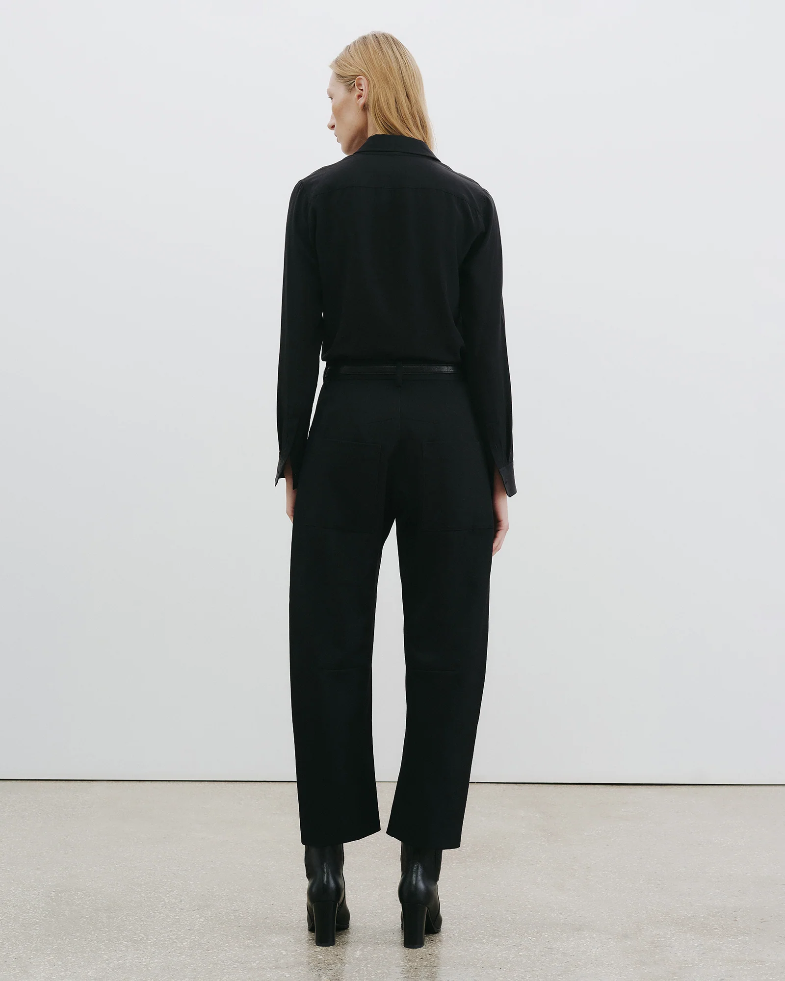 NILI LOTAN Shon Wool Pant in Black