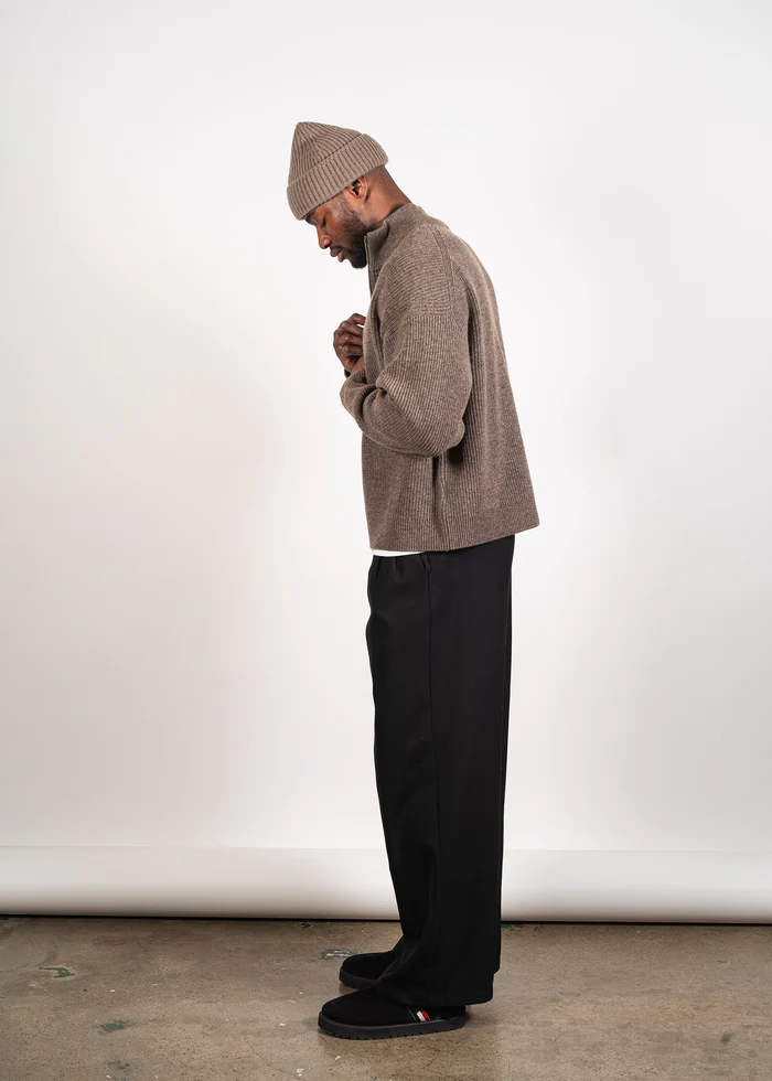 YACAIA Ribbed Wool/Cashmere Half Zip Sweater in Brown Melange