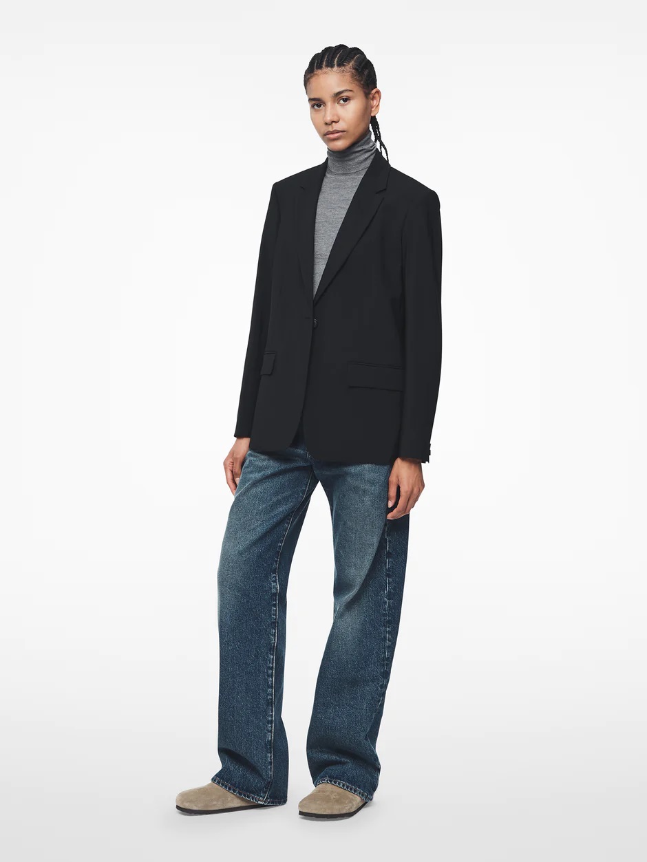 6397 New Classic Blazer in Black M