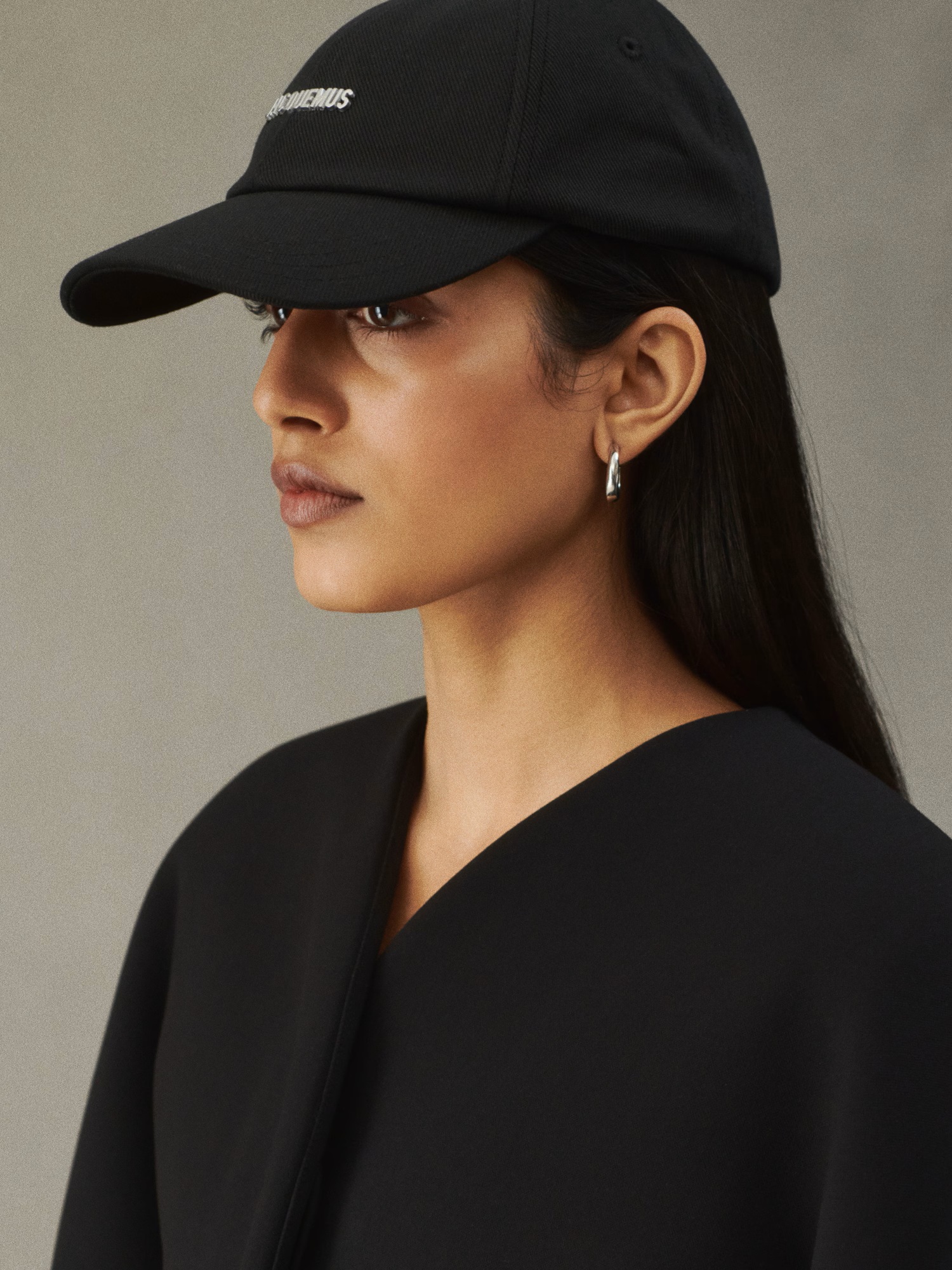 JACQUEMUS The Gadjo Cap in Black