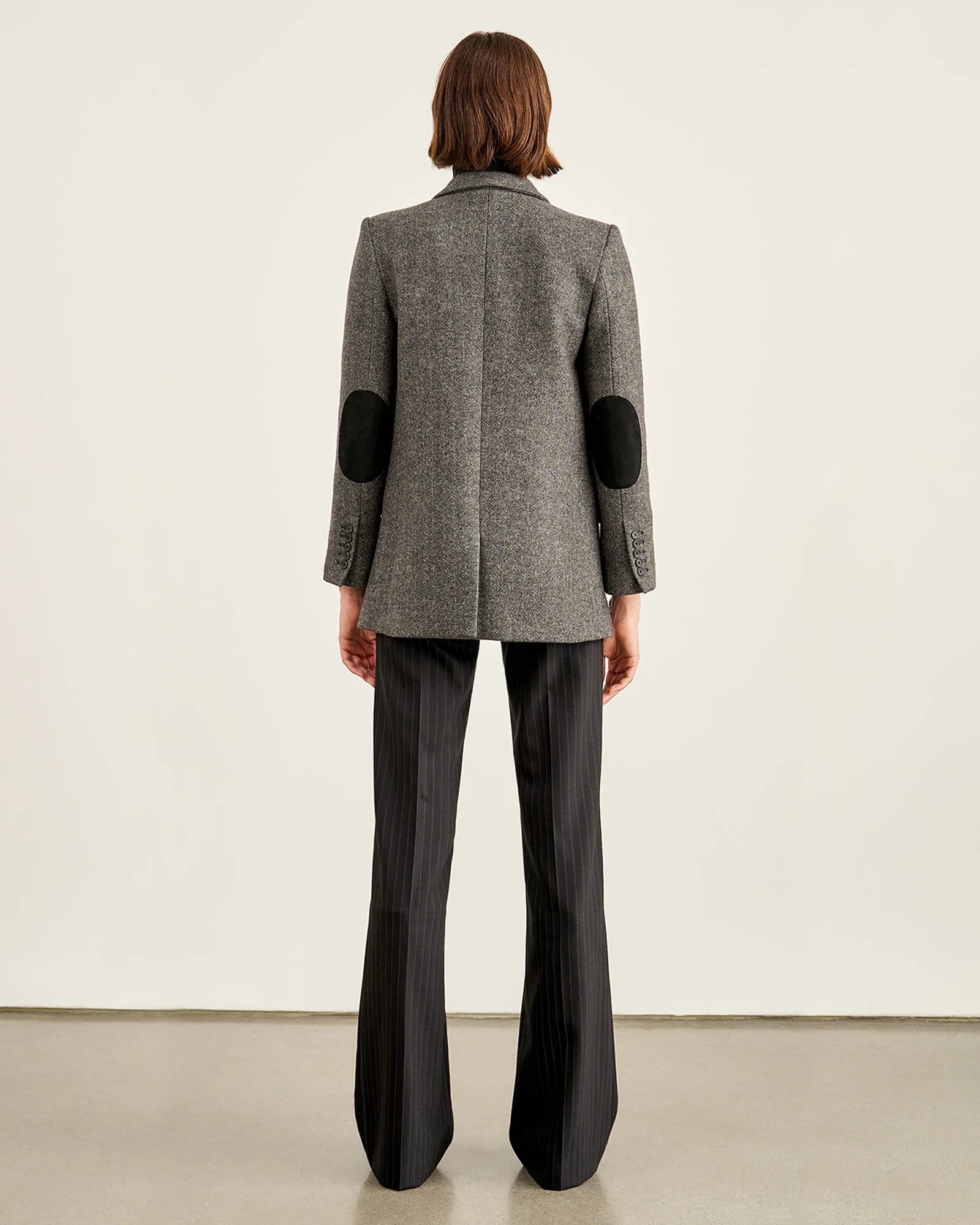 NILI LOTAN Diane Blazer in Charcoal Herringbone