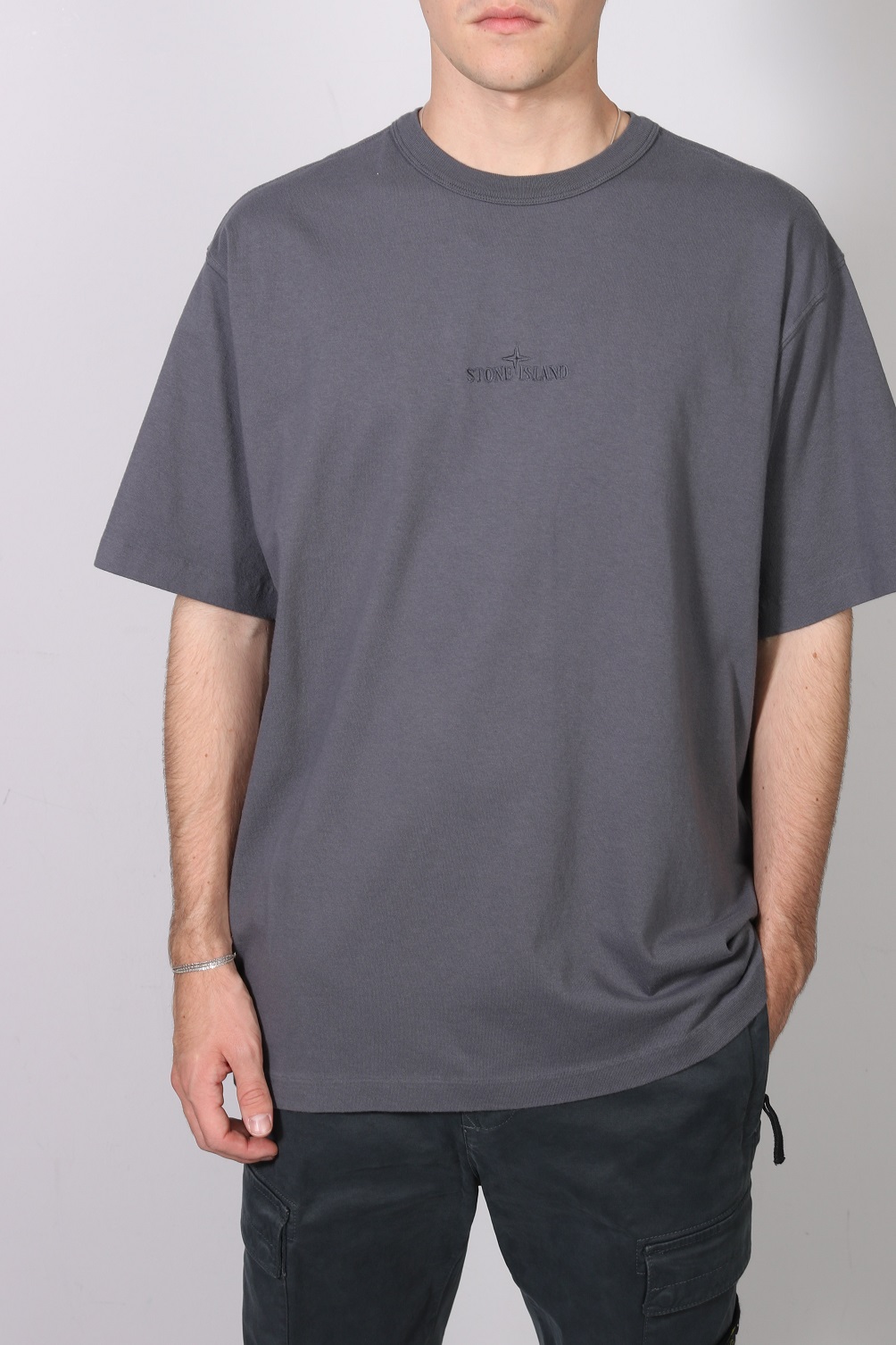 STONE ISLAND Oversized Stamp T-Shirt in Dark Grey S