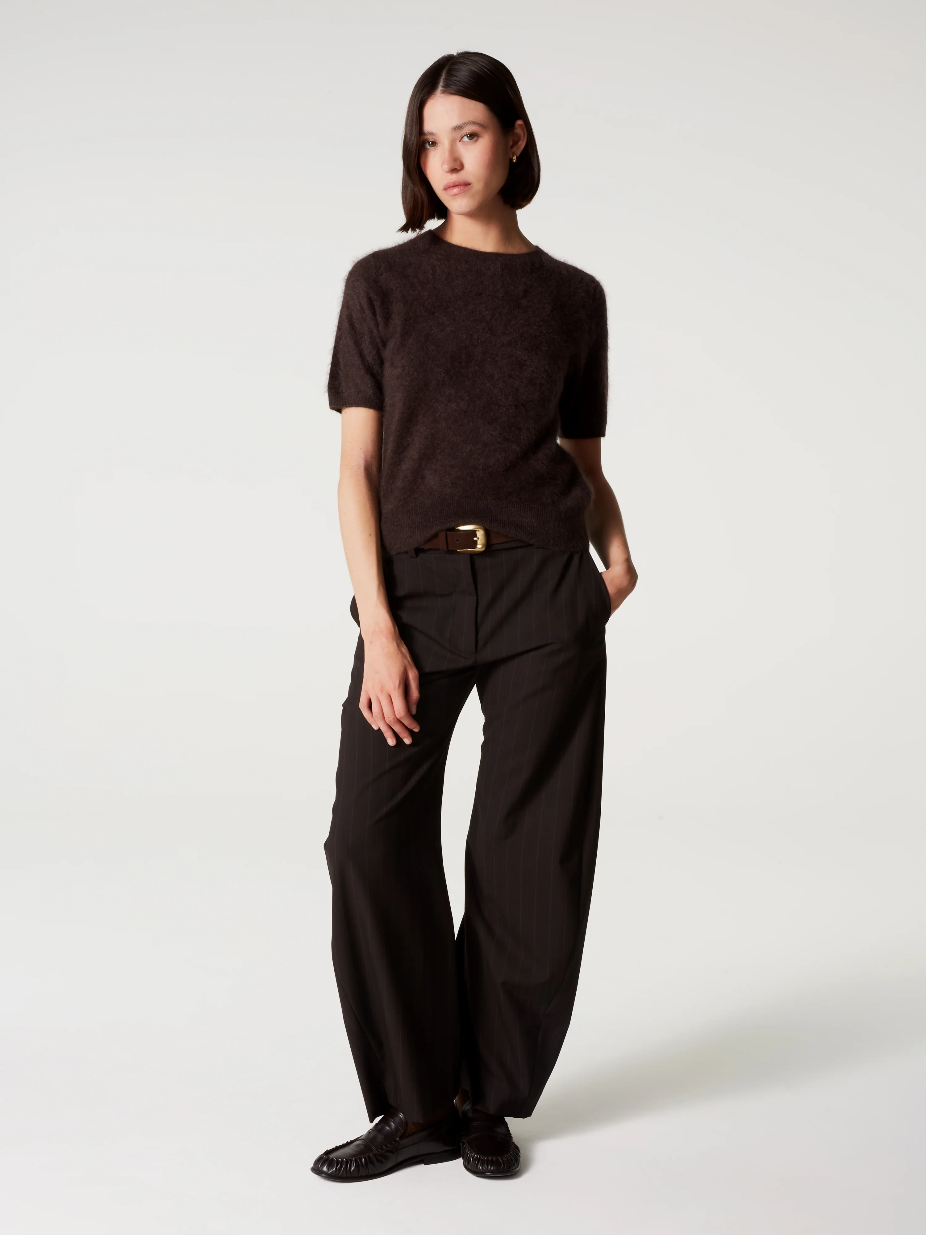 ABSOLUT CASHMERE Brushed Cashmere T-Shirt in Brown
