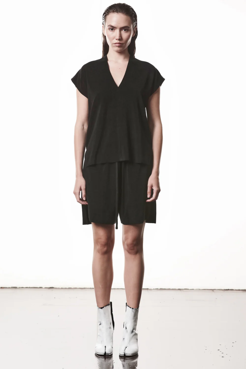 THOM KROM Terry Sweatshorts in Black