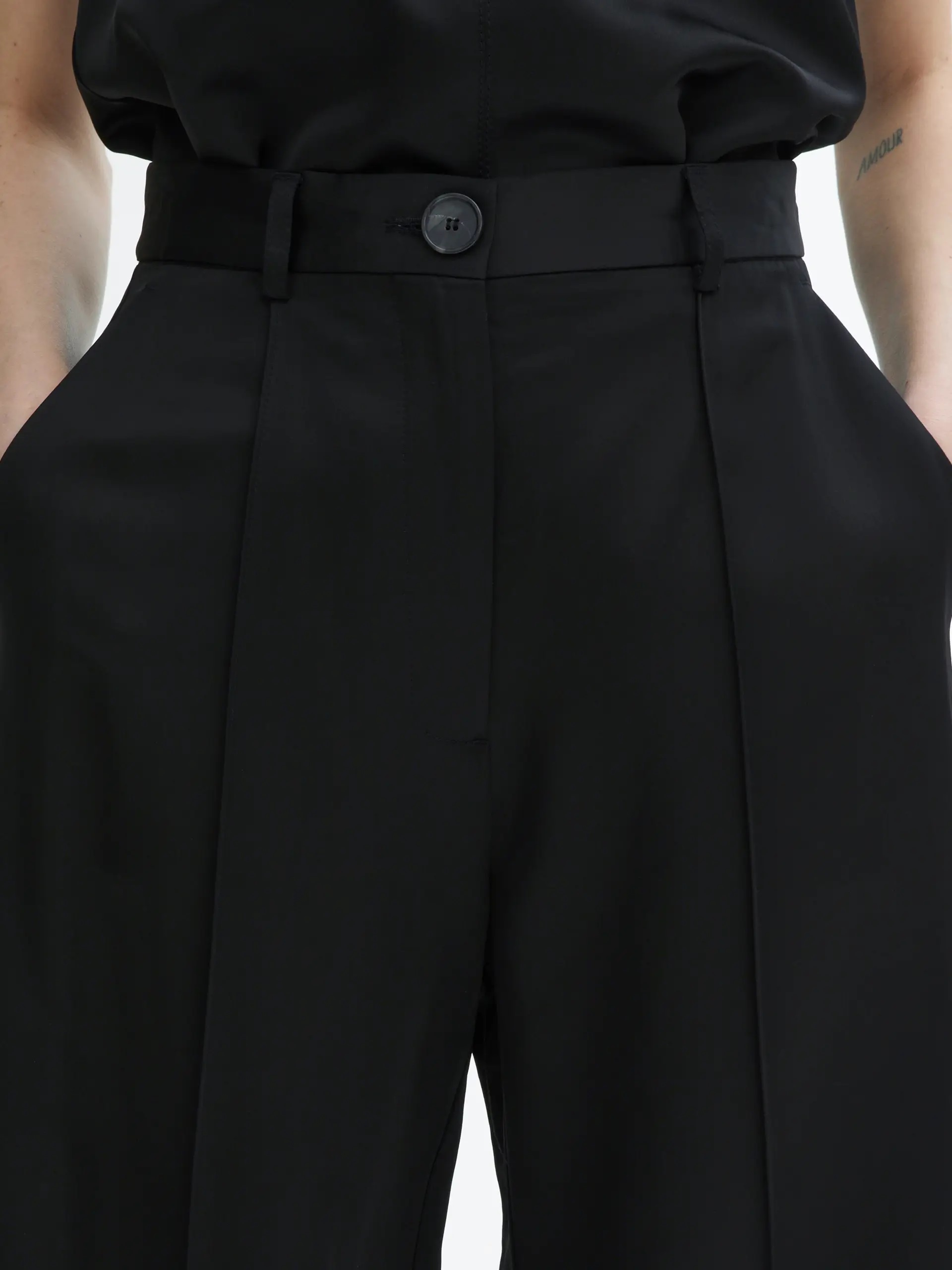 DAGMAR Slim Suit Pant in Shiny Black 38