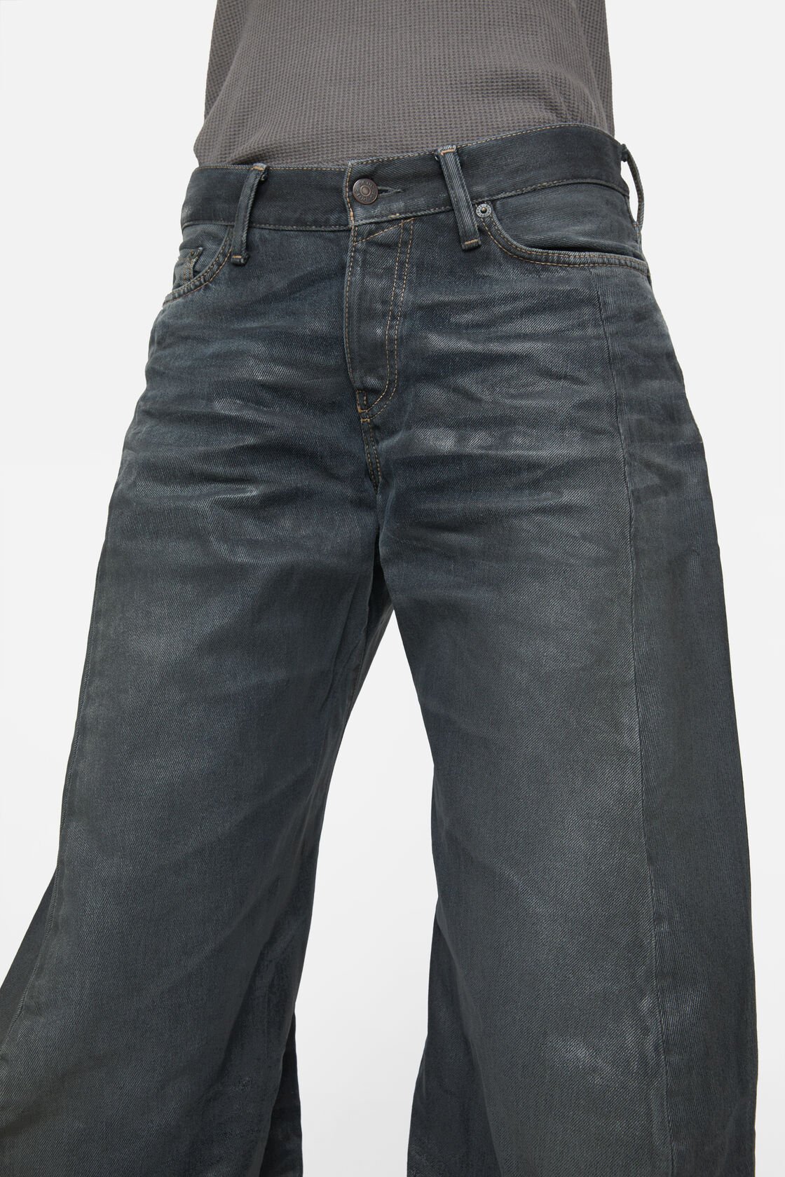 ACNE STUDIOS 2006F Glossy Jeans