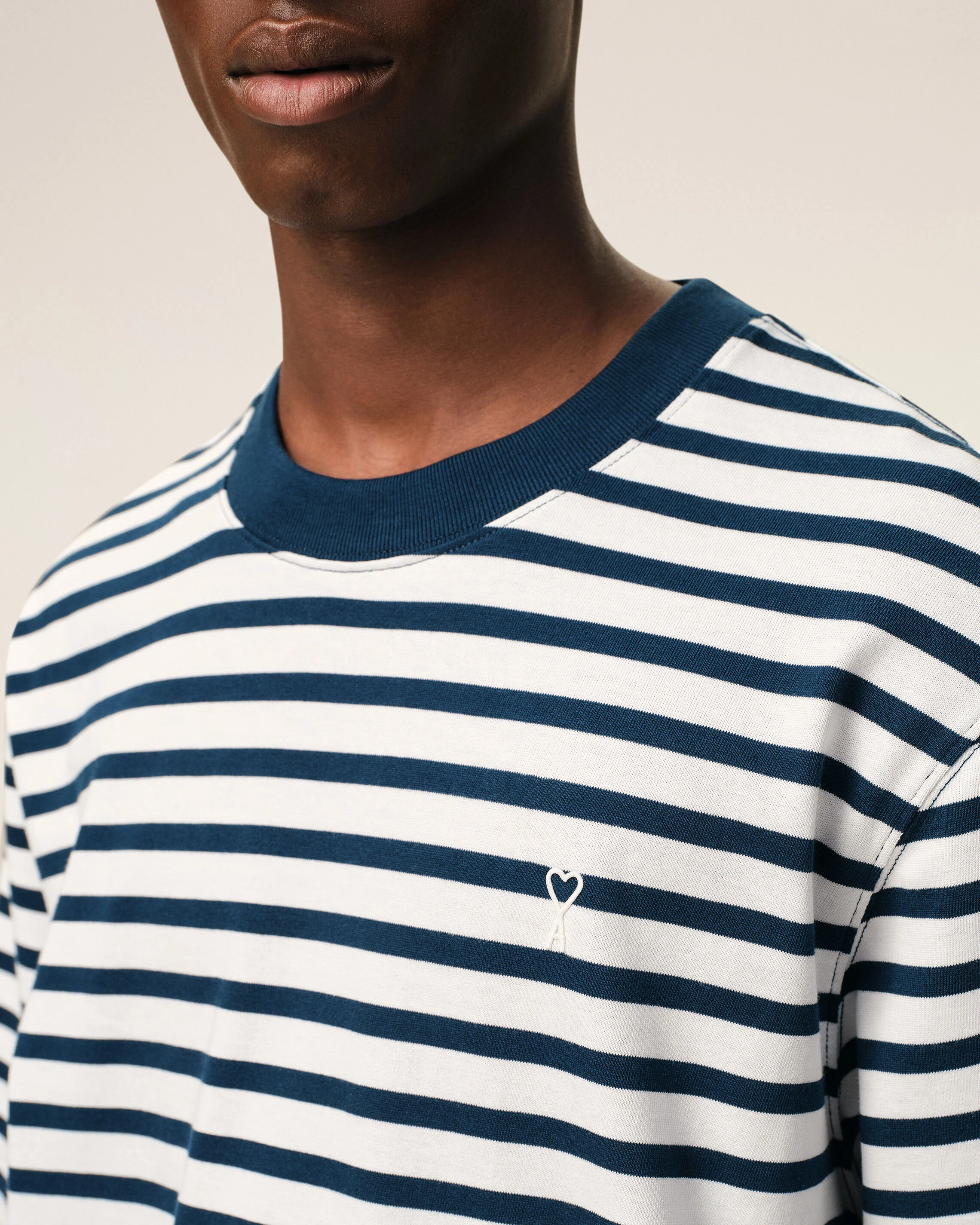 AMI PARIS de Coeur Marinière Boxy Fit T-Shirt in Ink/White