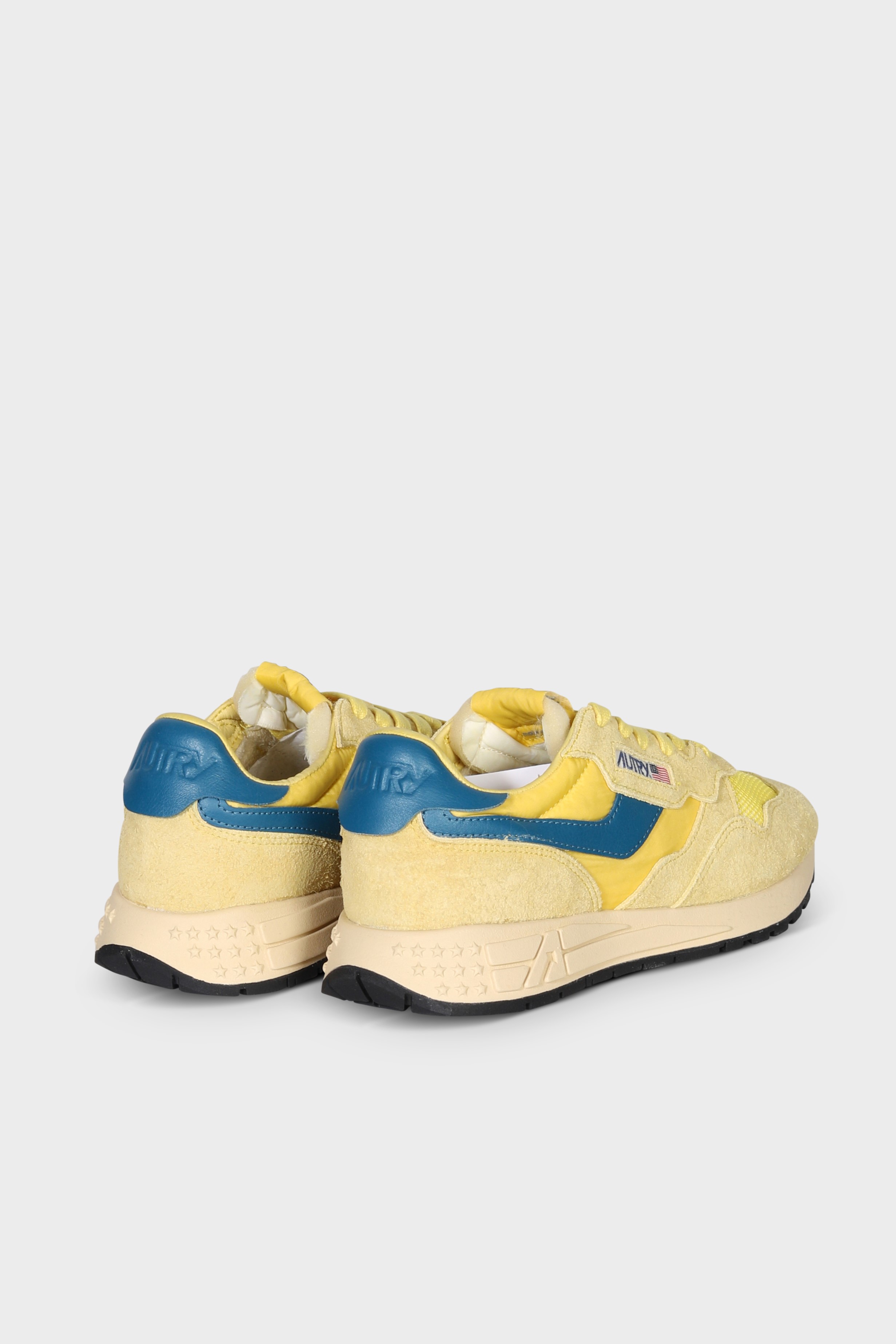 AUTRY ACTION SHOES Reelwind Low Sneaker in Yellow/Blue 41