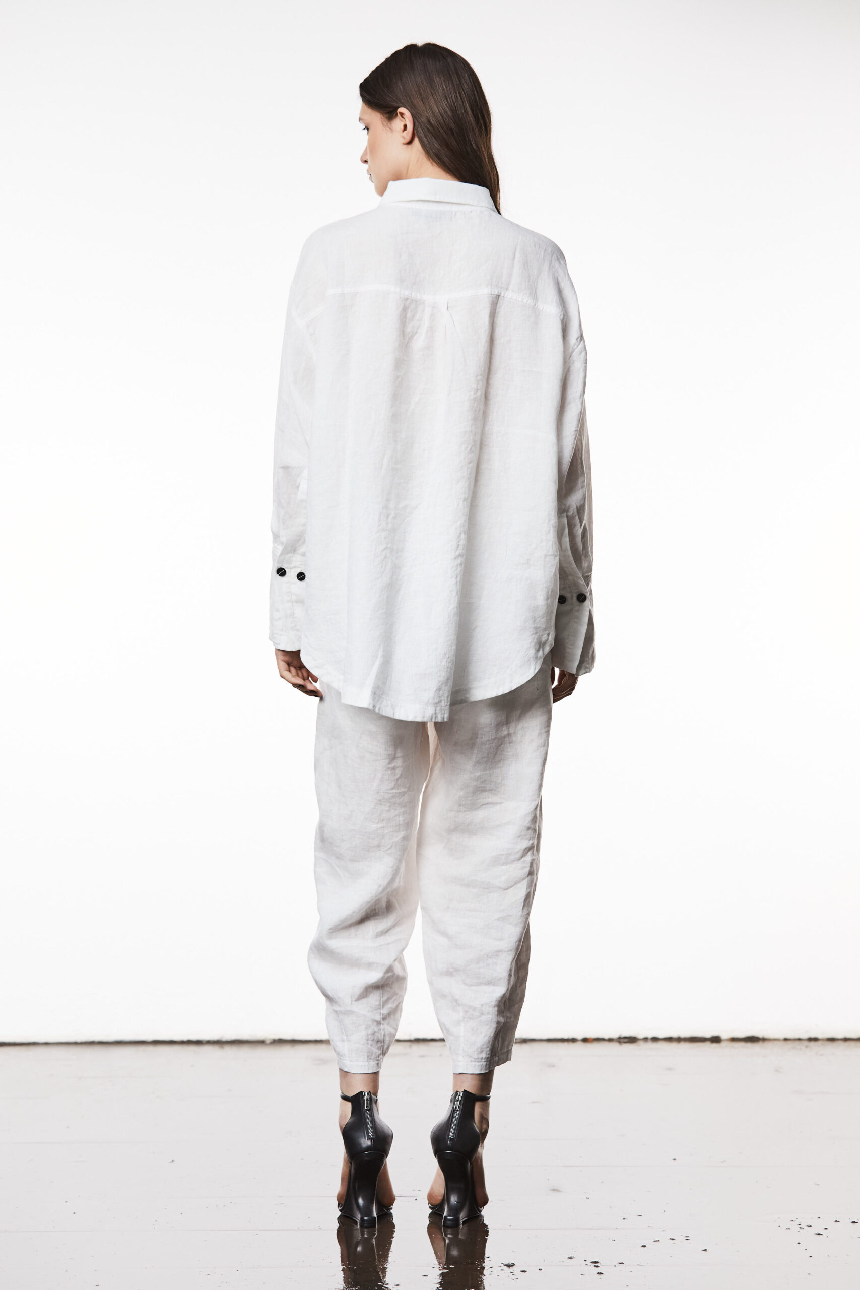 THOM KROM Linen Blouse in Offwhite THOM KROM Linen Blouse in Offwhite