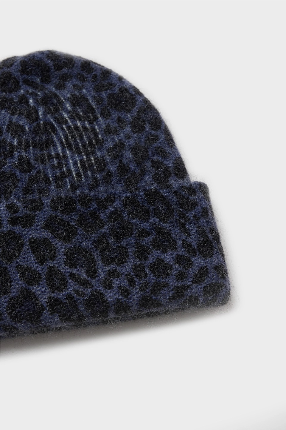 LALA BERLIN Knit Beanie in Dark Navy Leo
