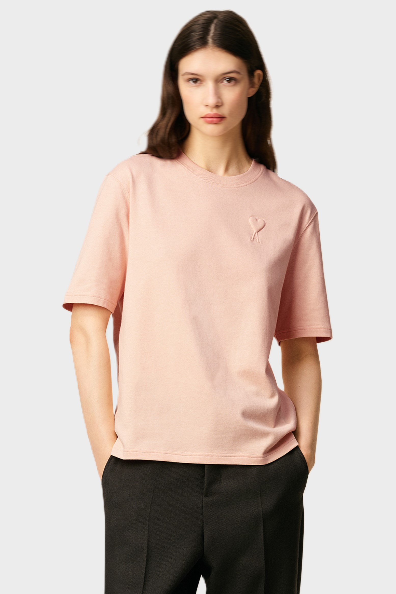 AMI PARIS de Coeur Embossed T-Shirt in Powder