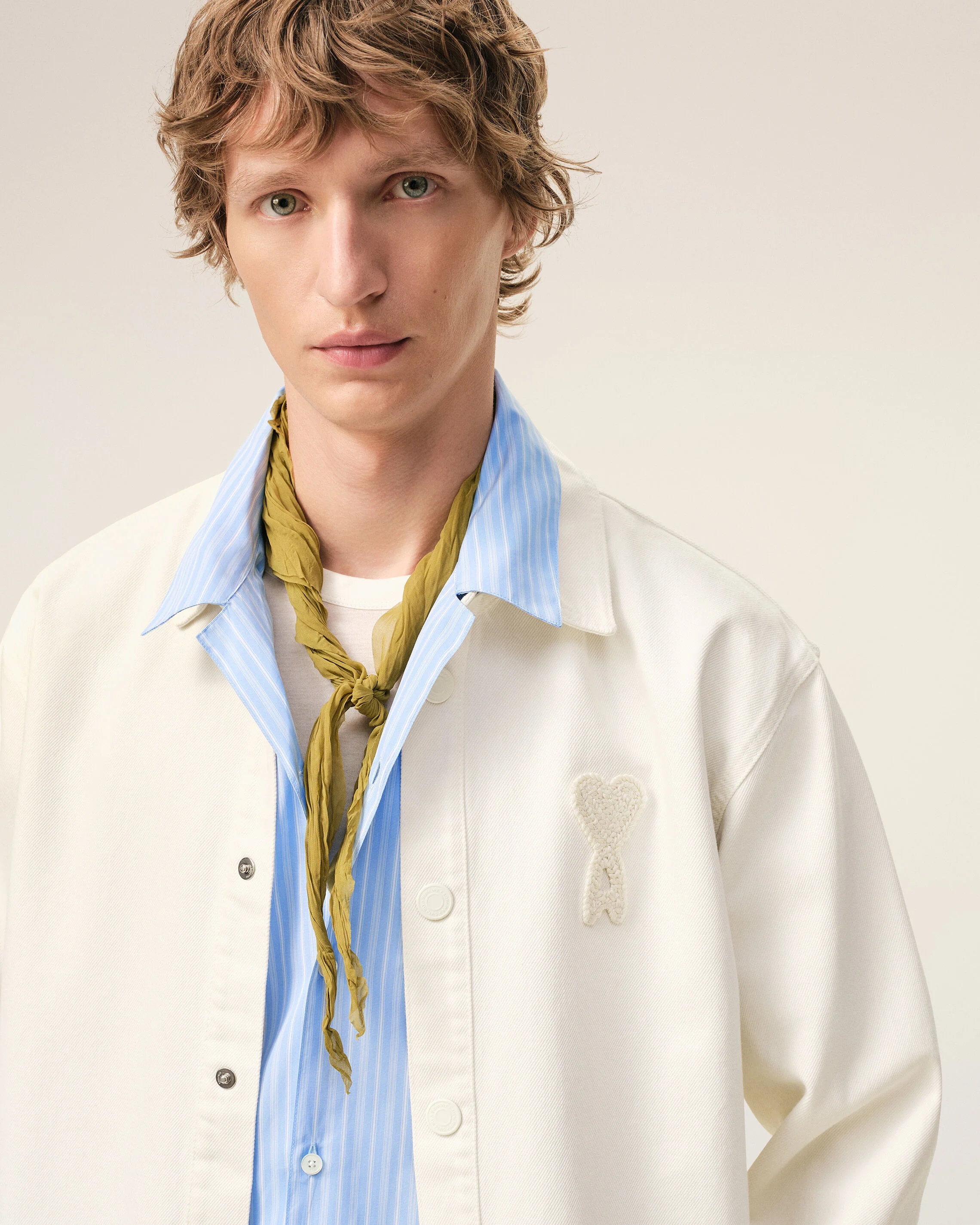 AMI PARIS de Coeur Cotton Twill Overshirt in White Cream