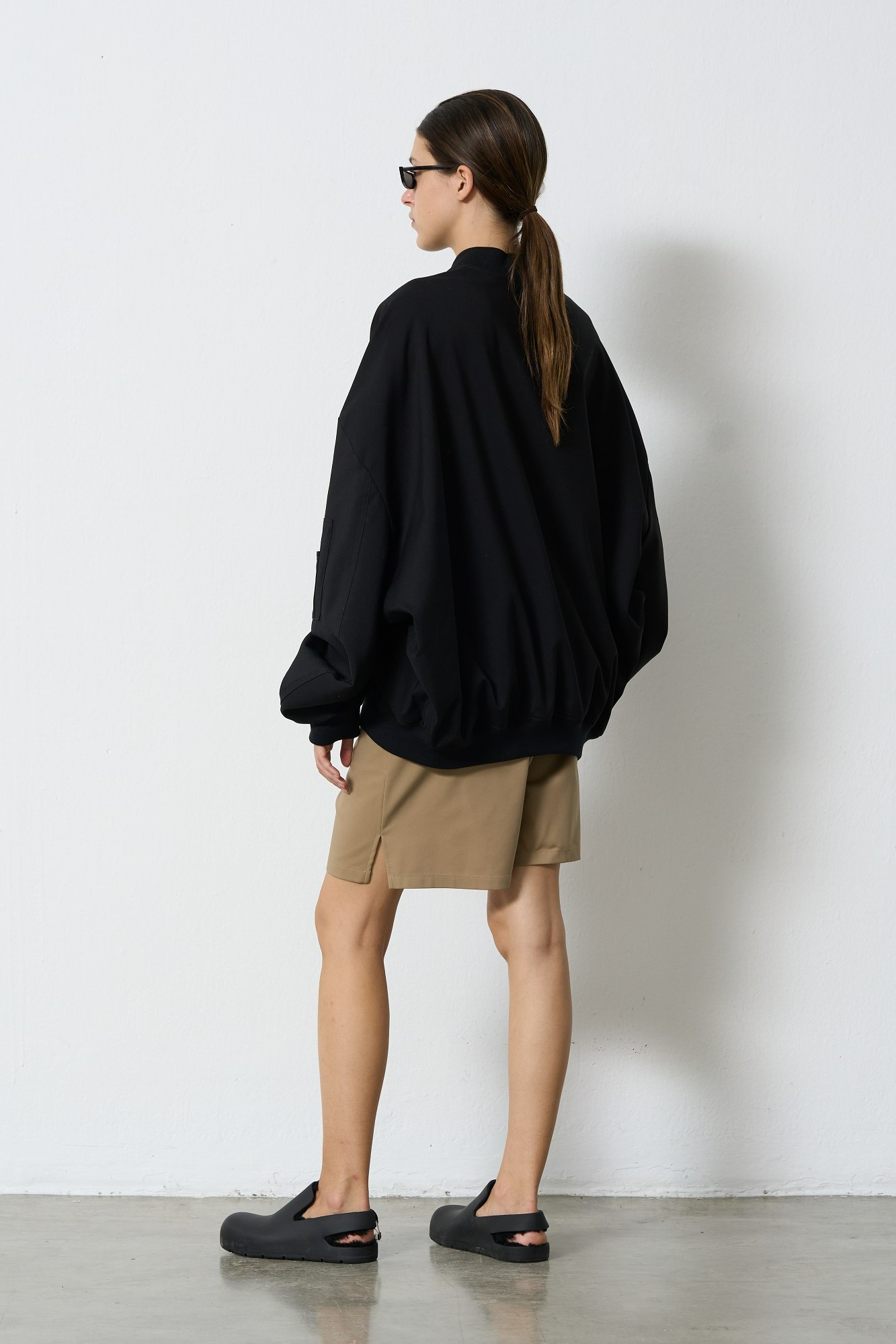 HALFBOY Boyfriend Bomber in Black