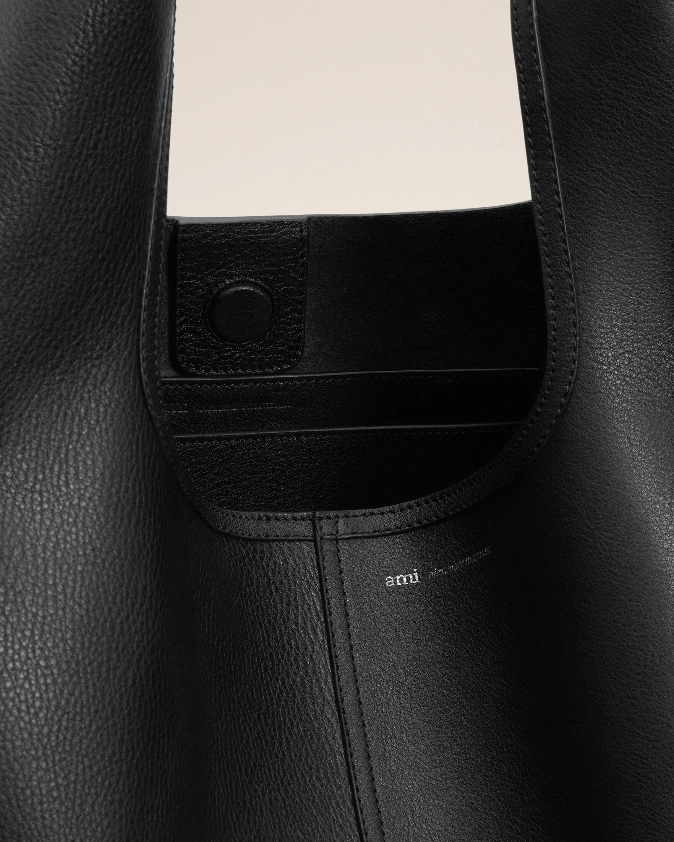 AMI PARIS Hobo Bag in Black