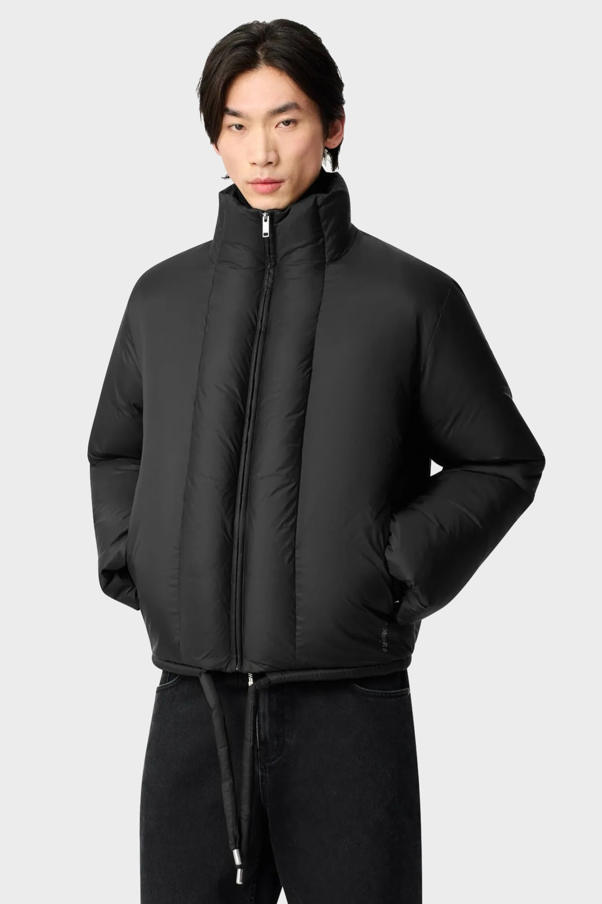 AXEL ARIGATO Lunar Puffer Jacket in Black