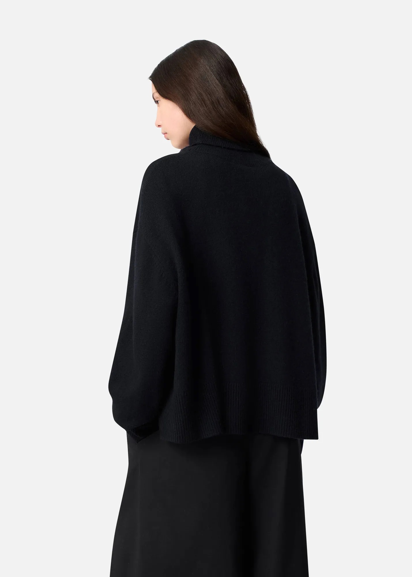 AXEL ARIGATO Oversize Turtleneck Knit Sweater in Navy