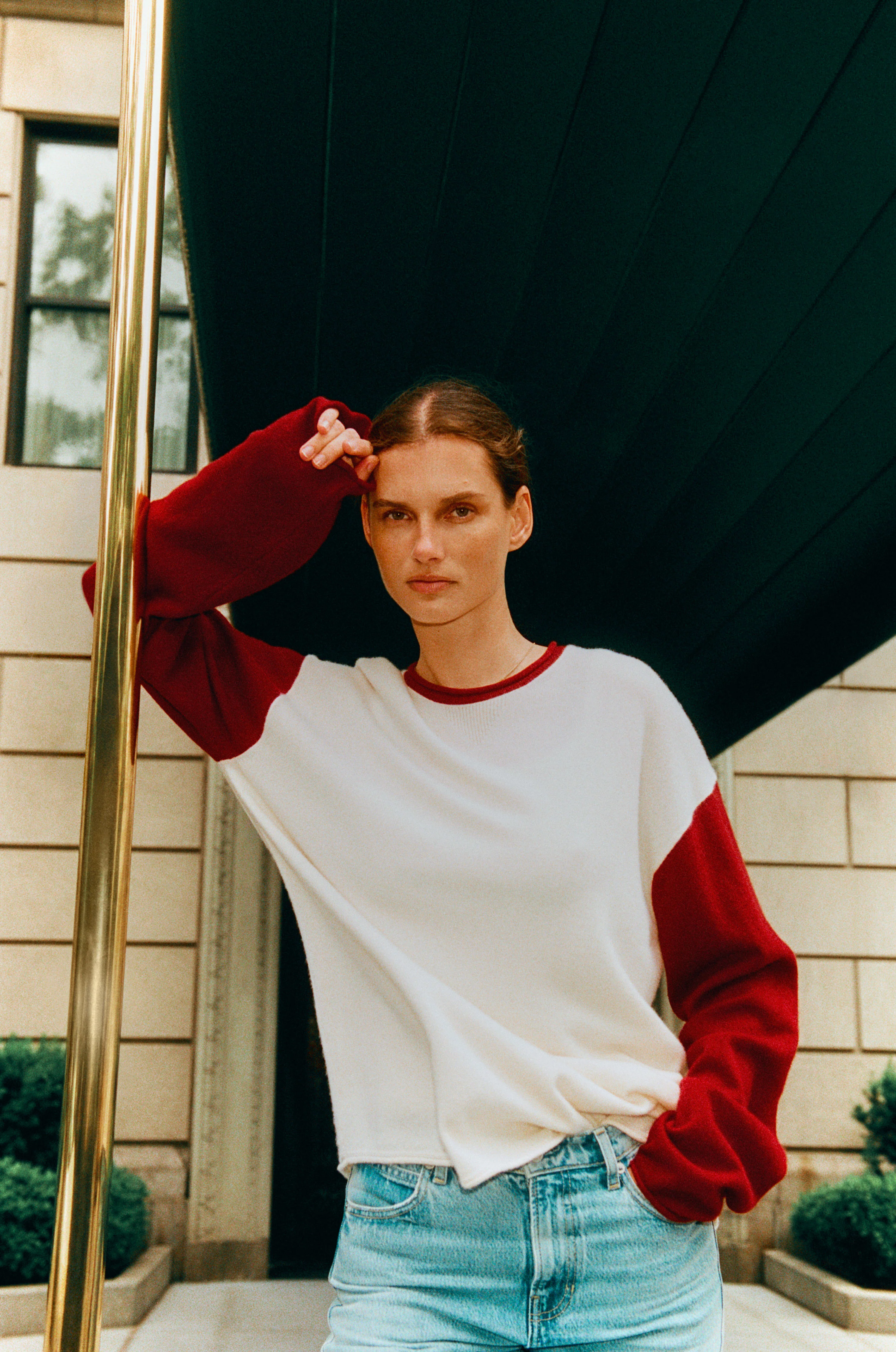 GUEST IN RESIDENCE Baseball Oversize Cashmere Sweater in Cream/Carmine