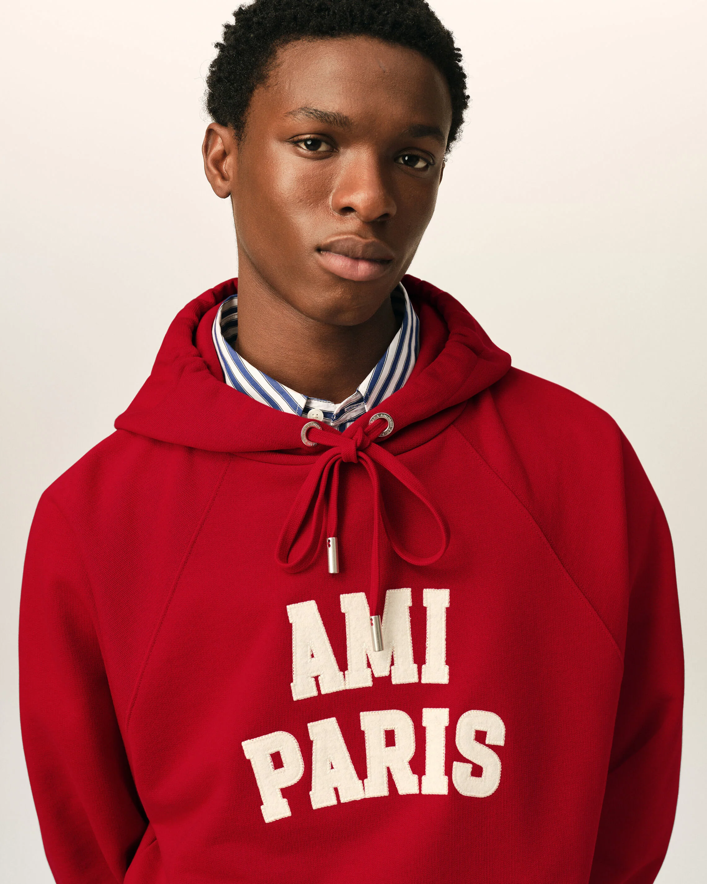 AMI PARIS Hoodie in Ruby Red
