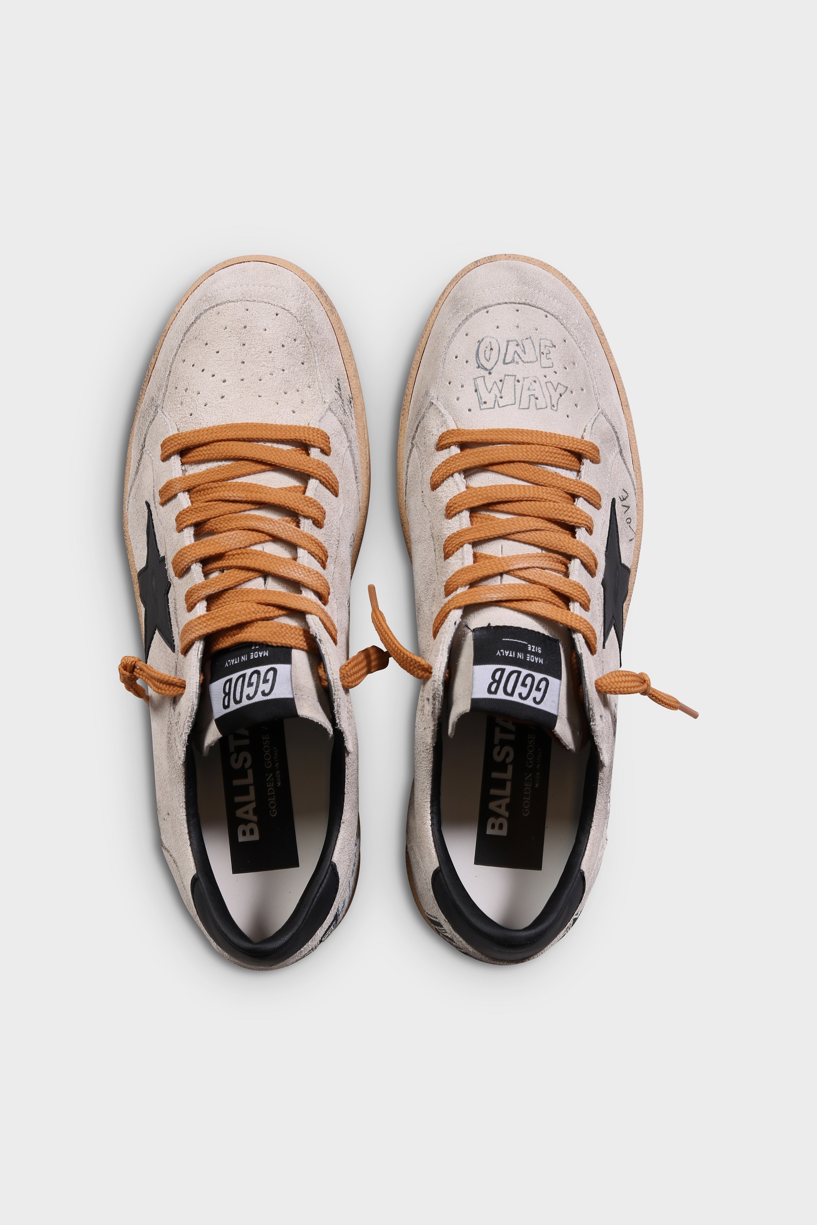 GOLDEN GOOSE Sneaker Ballstar in Grey/Black