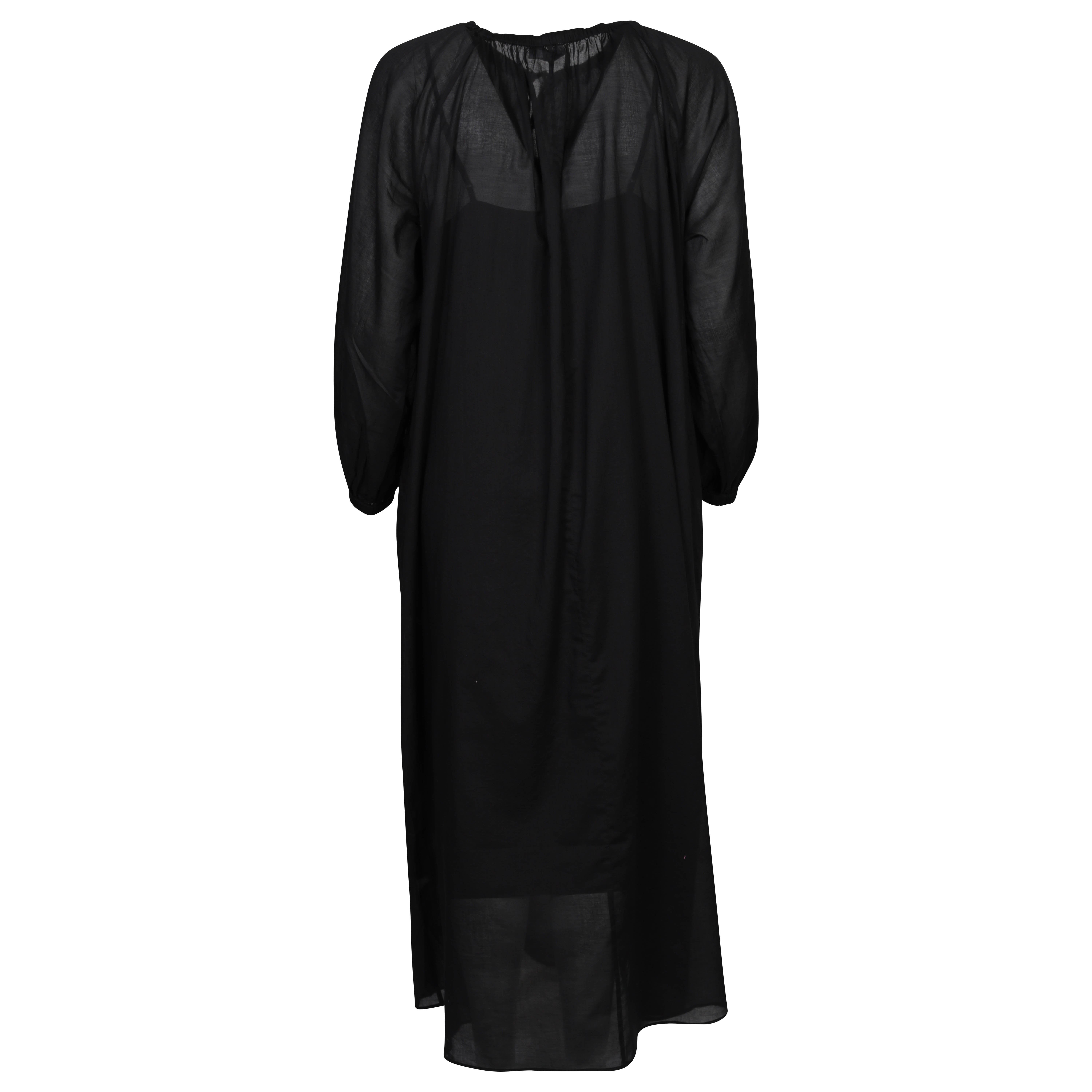 Closed Tunic Maxi Dress in Black M