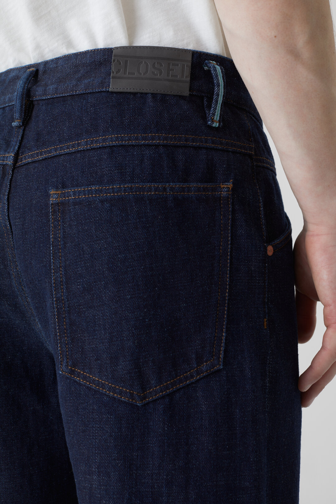 Closed X-Lent Tapered Jeans in Dark Blue