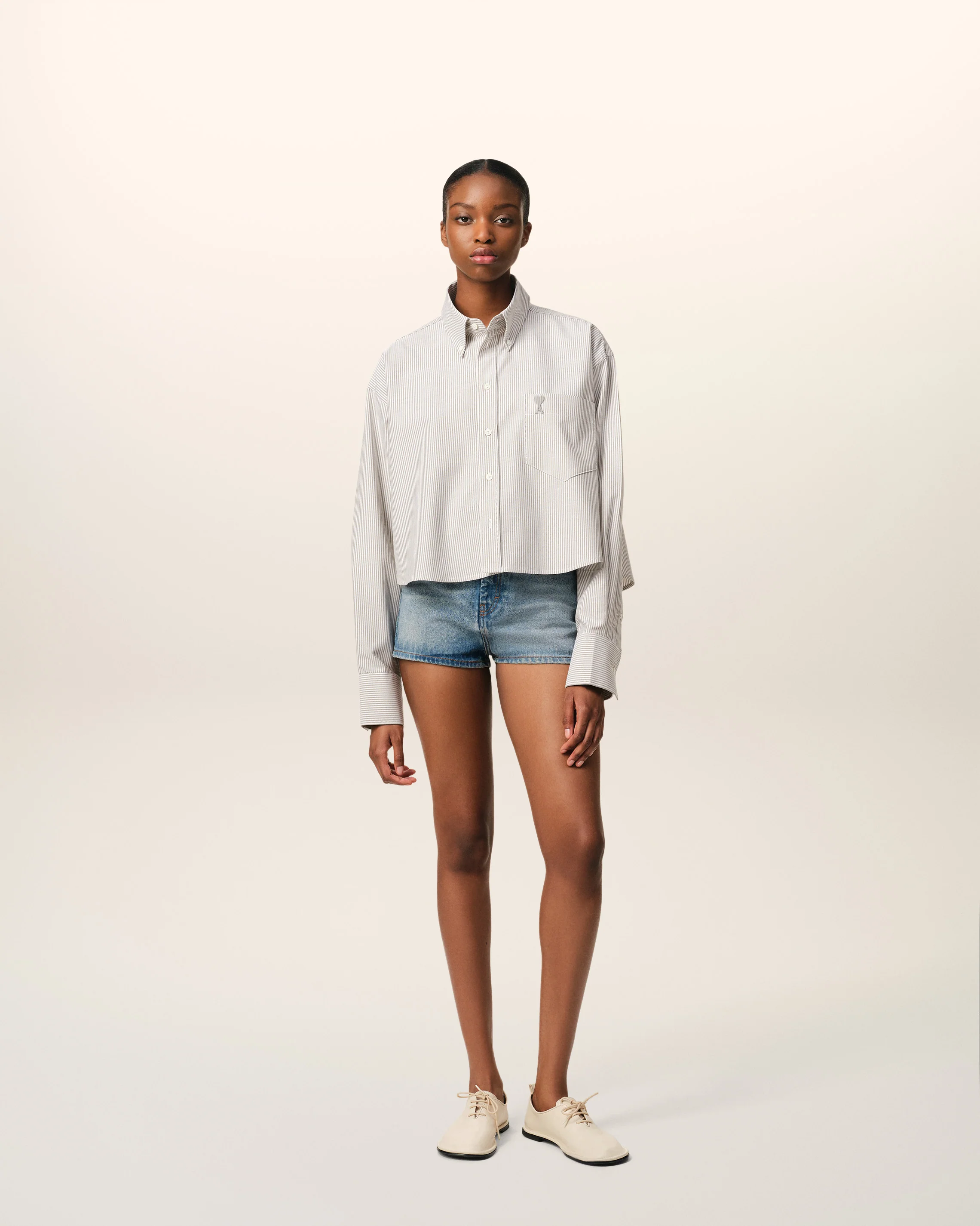 AMI PARIS Chemise Cropped Oversize Shirt in Loden/White Cream Stripe AMI PARIS Chemise Cropped Oversize Shirt in Loden/White Cream Stripe