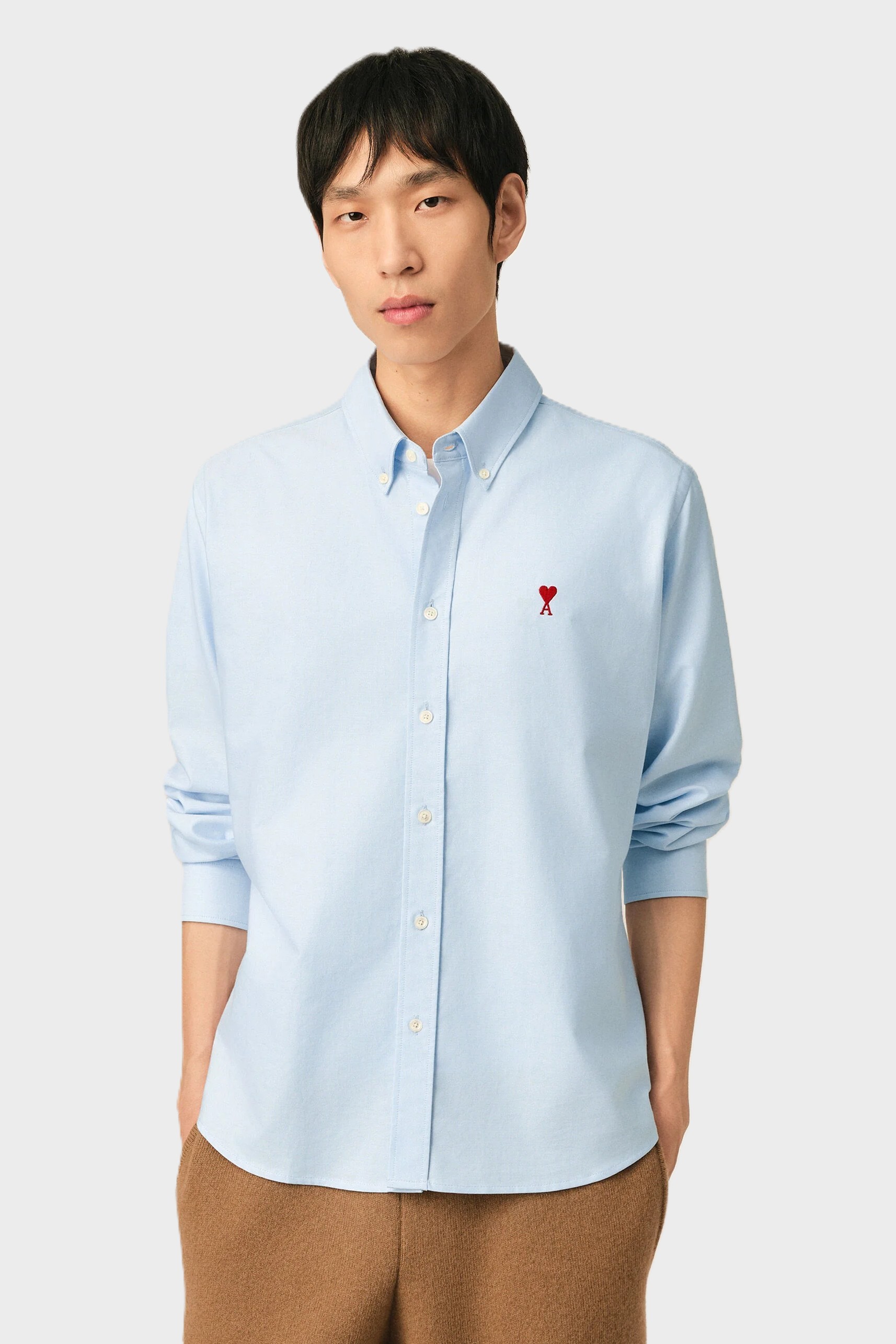 AMI PARIS Classic Fit Oxford Shirt in Sky Blue