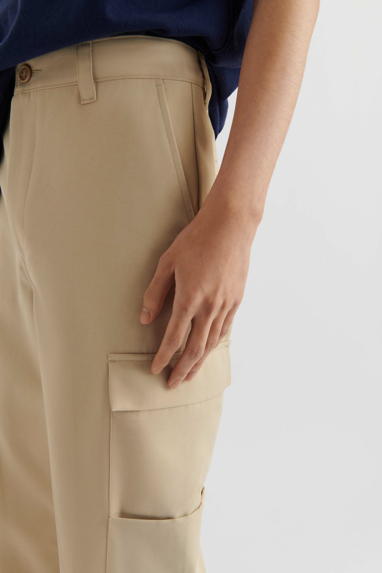 AXEL ARIGATO Park Cargo Pant in Beige 46