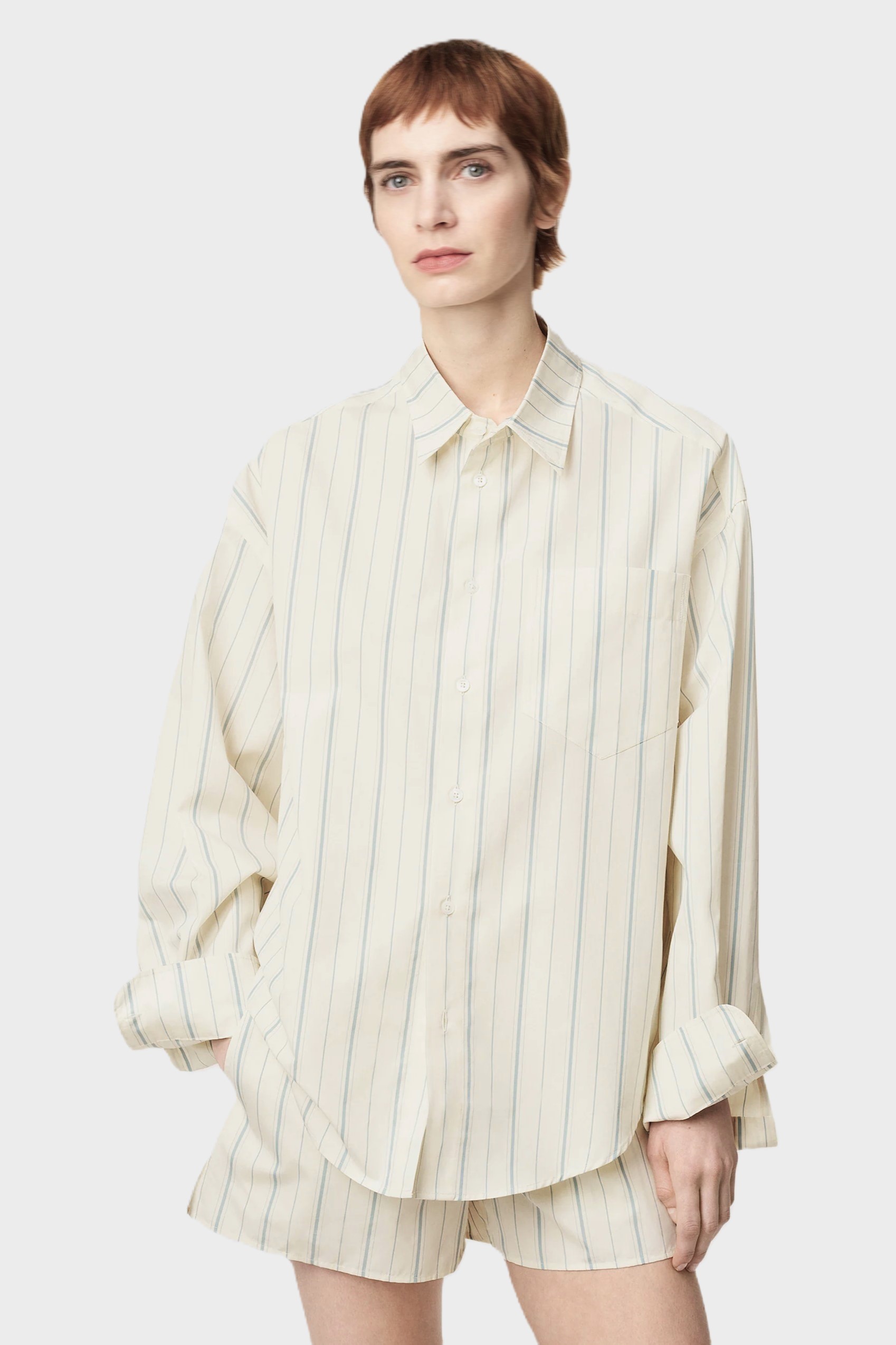AMI PARIS de Coeur Boxy Shirt in Ivory/Sky Stripes