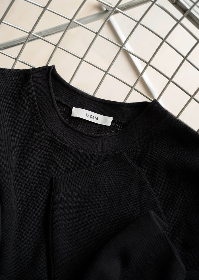 YACAIA Cotton/Cashmere Ribbed Sweater in Black