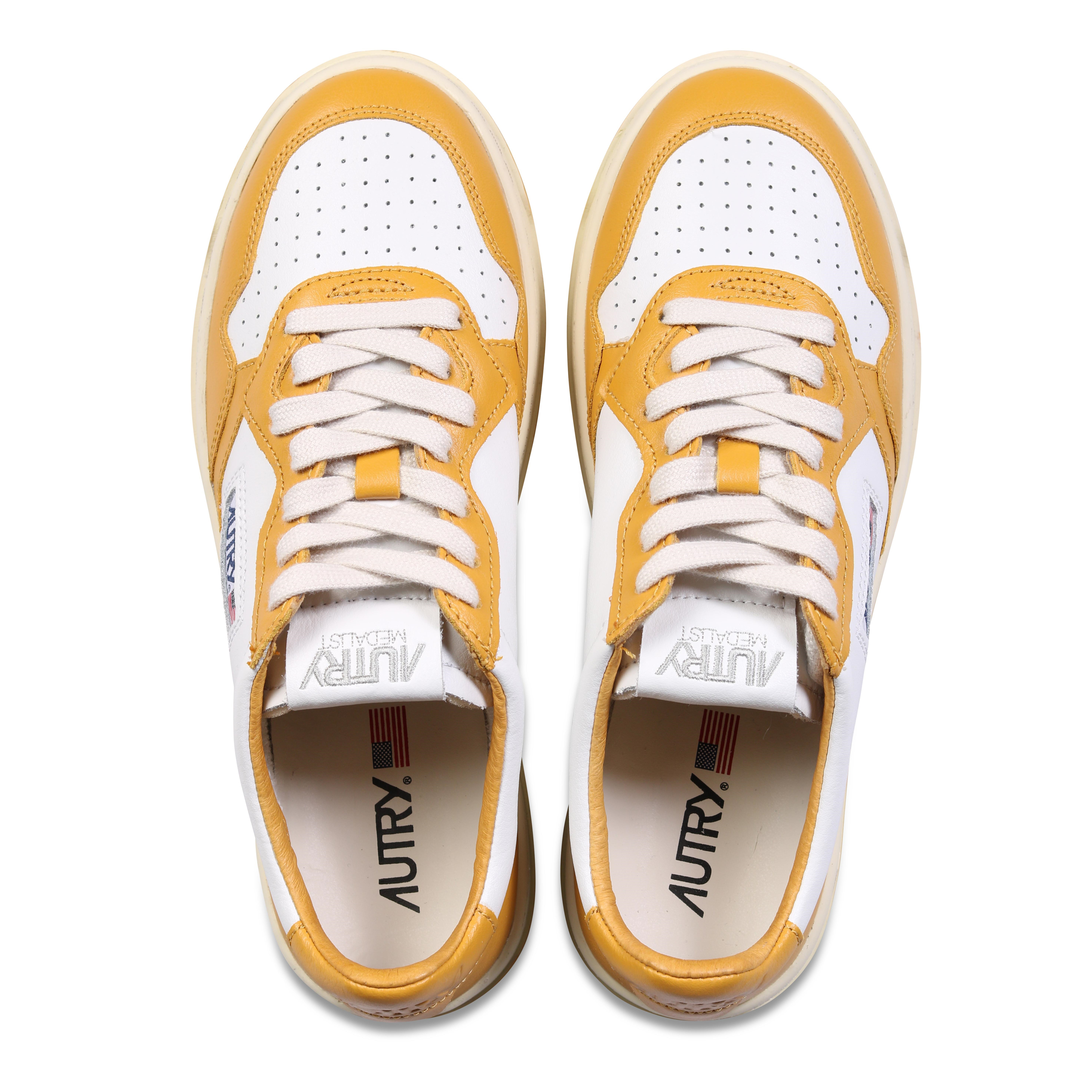 Autry Action Shoes Low Sneaker White/Mustard 40