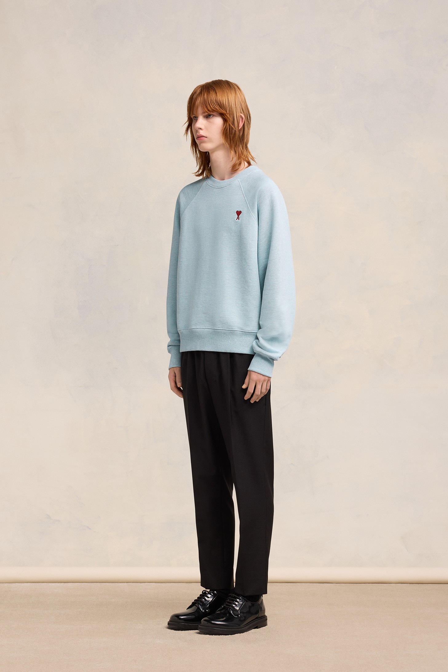 AMI PARIS de Coeur Sweatshirt in Heather Blue