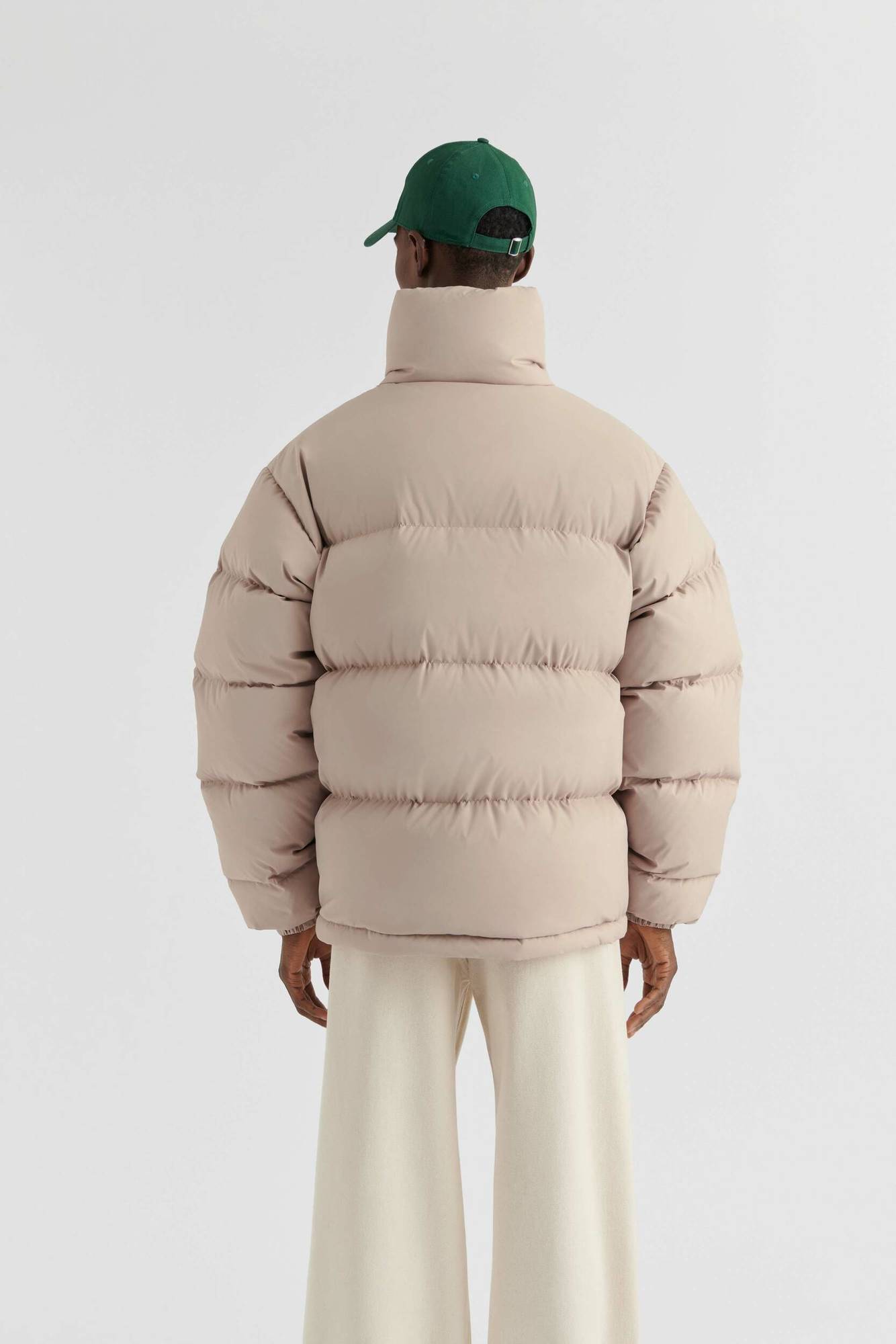 AXEL ARIGATO Observer Puffer Jacket in Pale Beige S