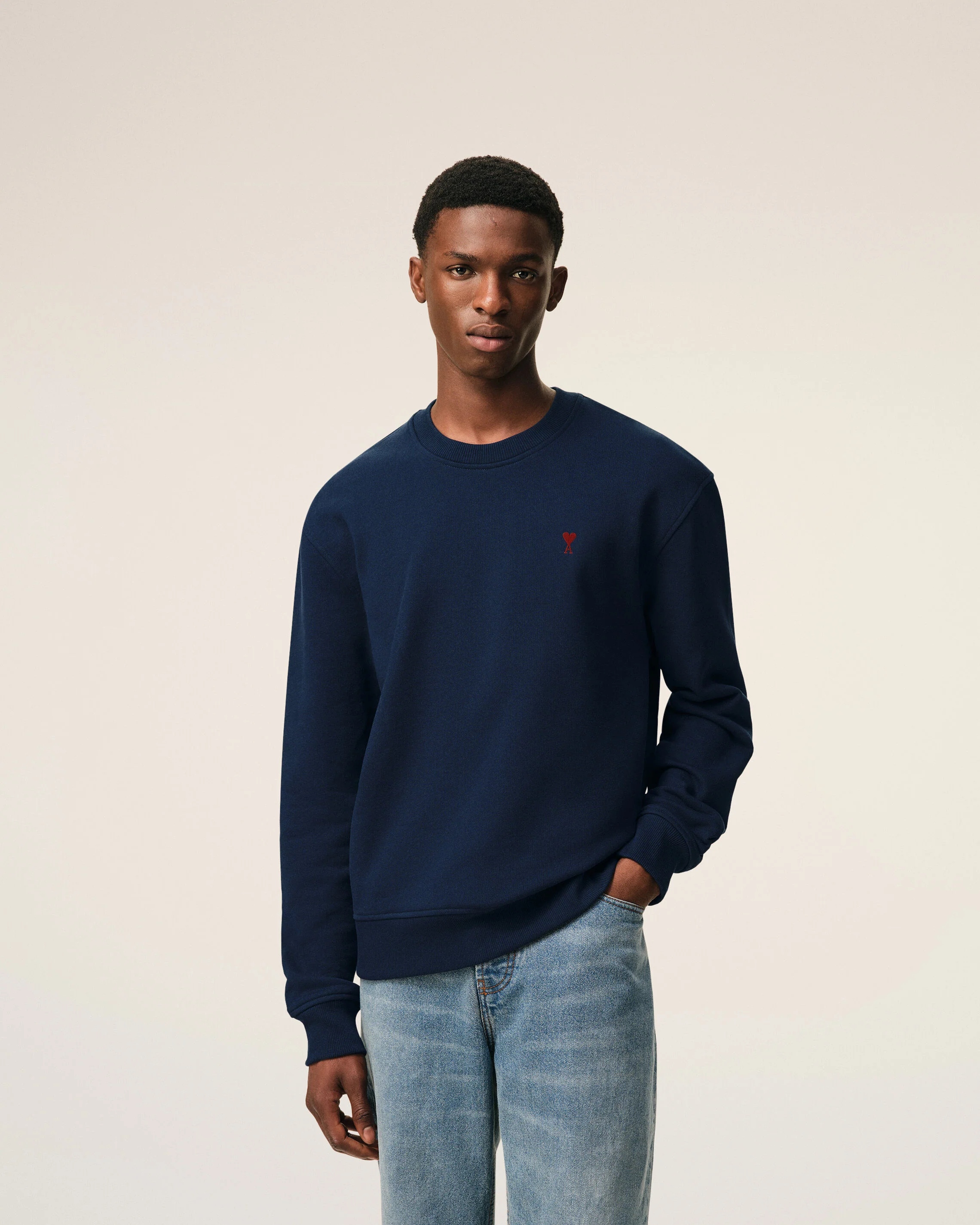 AMI PARIS de Coeur Sweatshirt in Night Blue